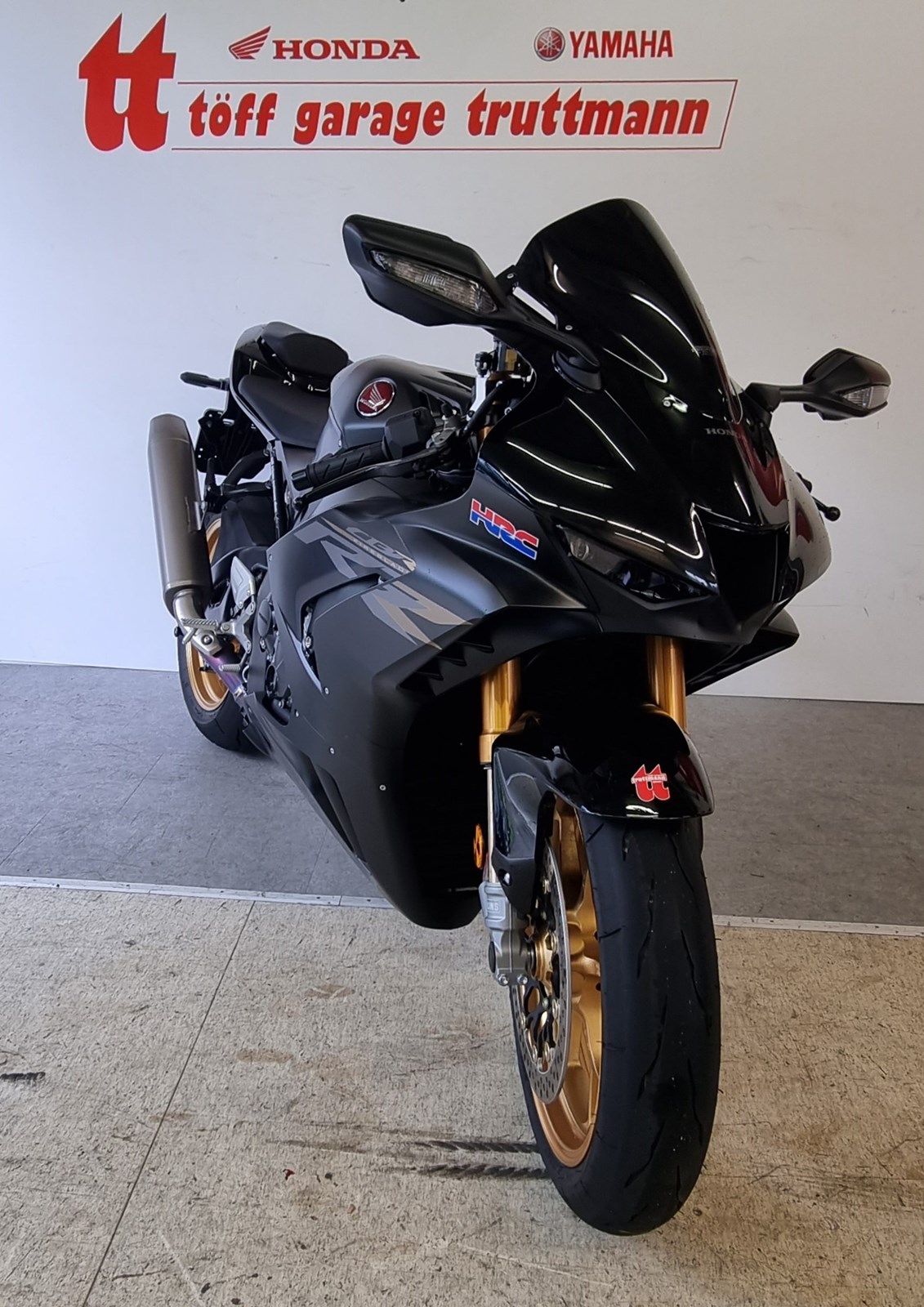 HONDA CBR 1000 RR-R SP-showroom-element-2