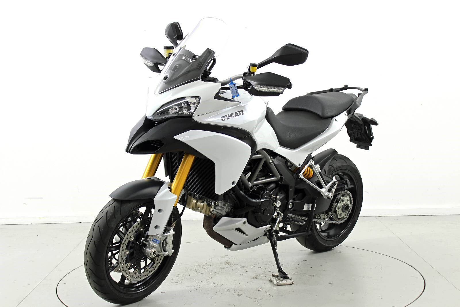 DUCATI Multistrada 1200 S-showroom-element-2