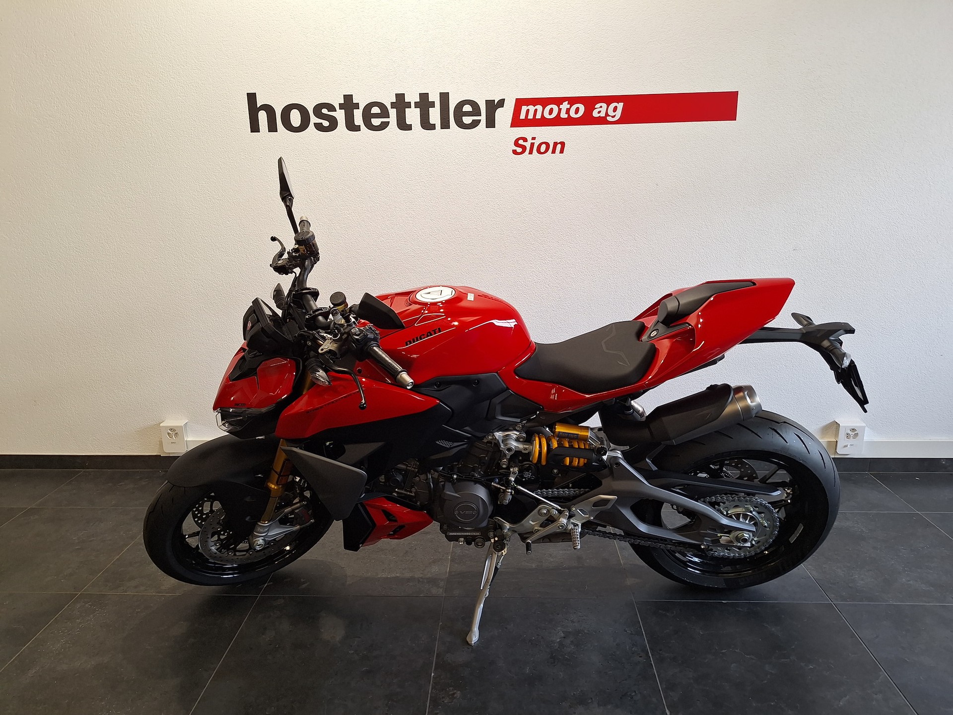 DUCATI Streetfighter V2 S-image-3