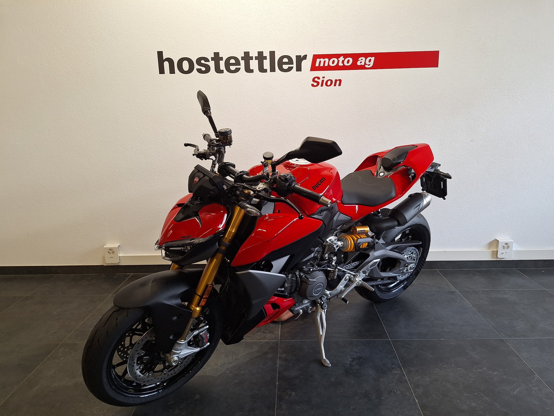 DUCATI Streetfighter V2 S-image-4