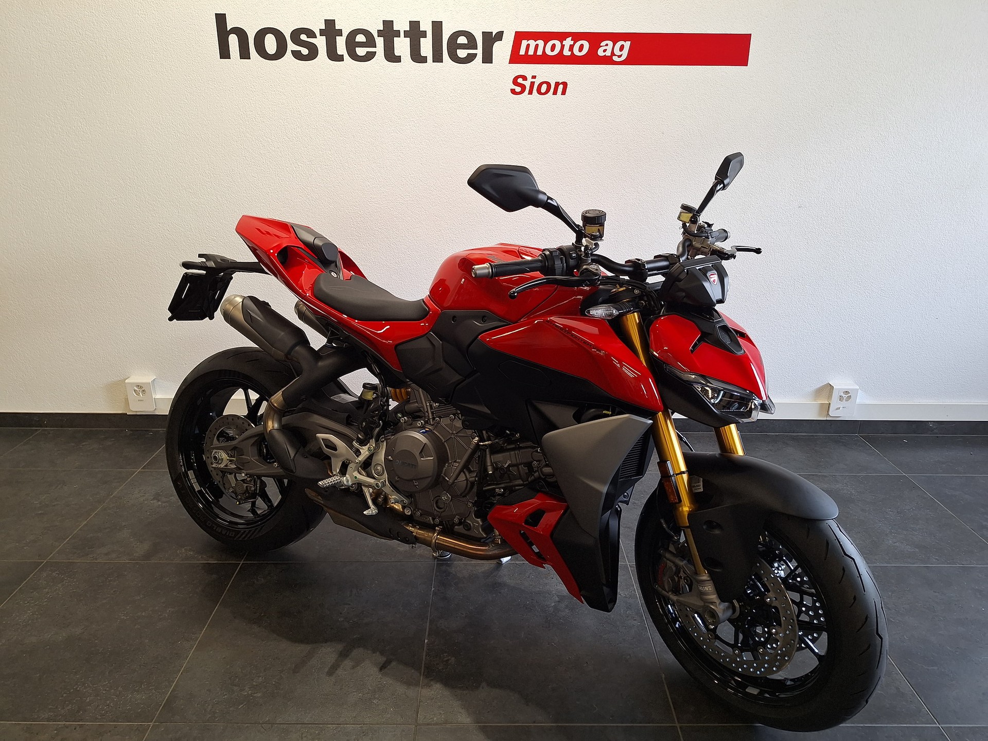 DUCATI Streetfighter V2 S-image-0