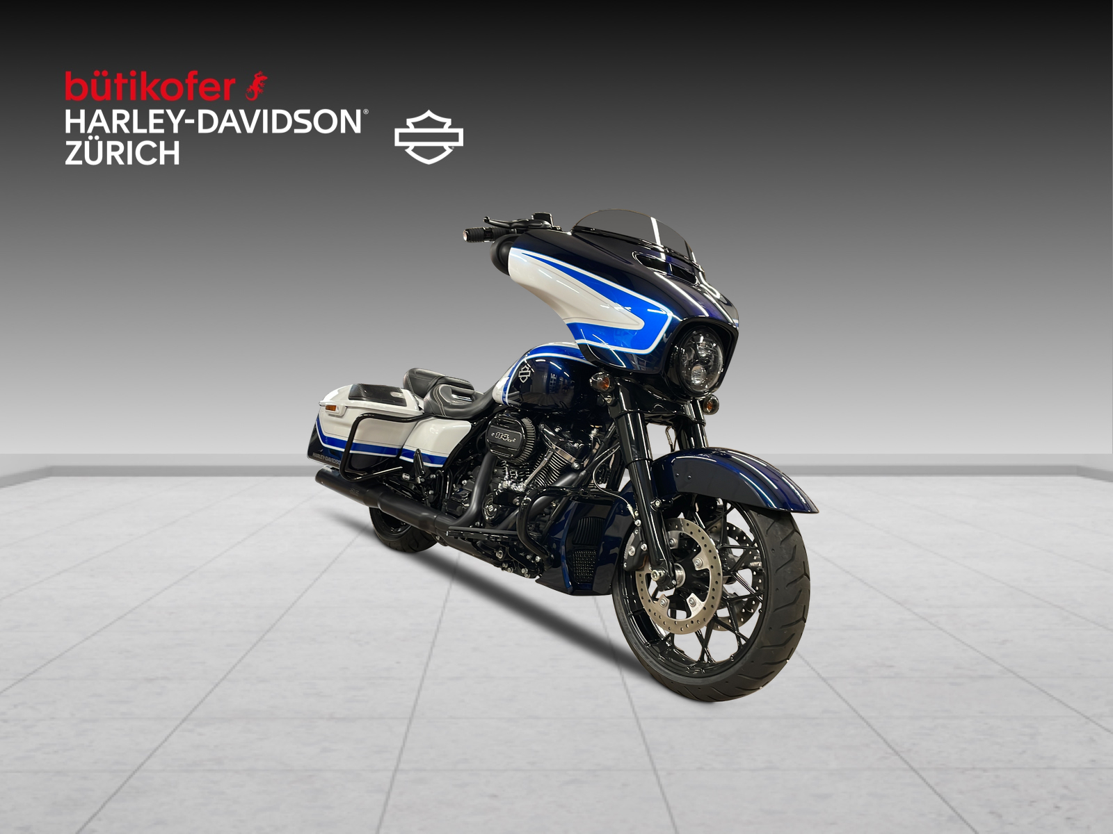 HARLEY-DAVIDSON FLHXS Street Glide Special Black Finish 114-showroom-element-1