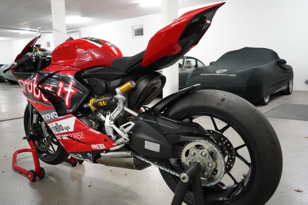 DUCATI Panigale V2-image-1