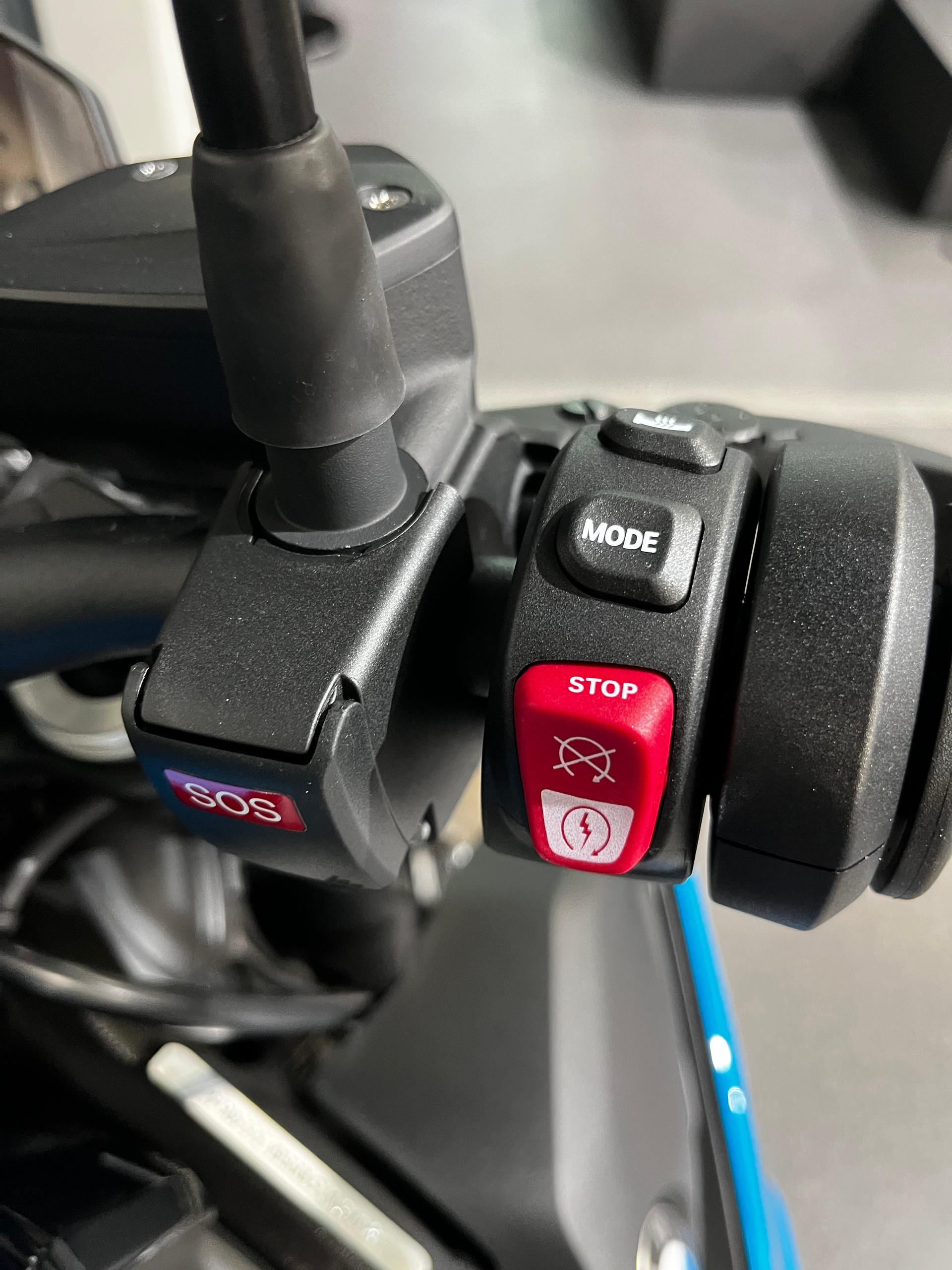 BMW S 1000 R - Inklusive Service-Paket 3 Jahre / 30'000km!-image-4