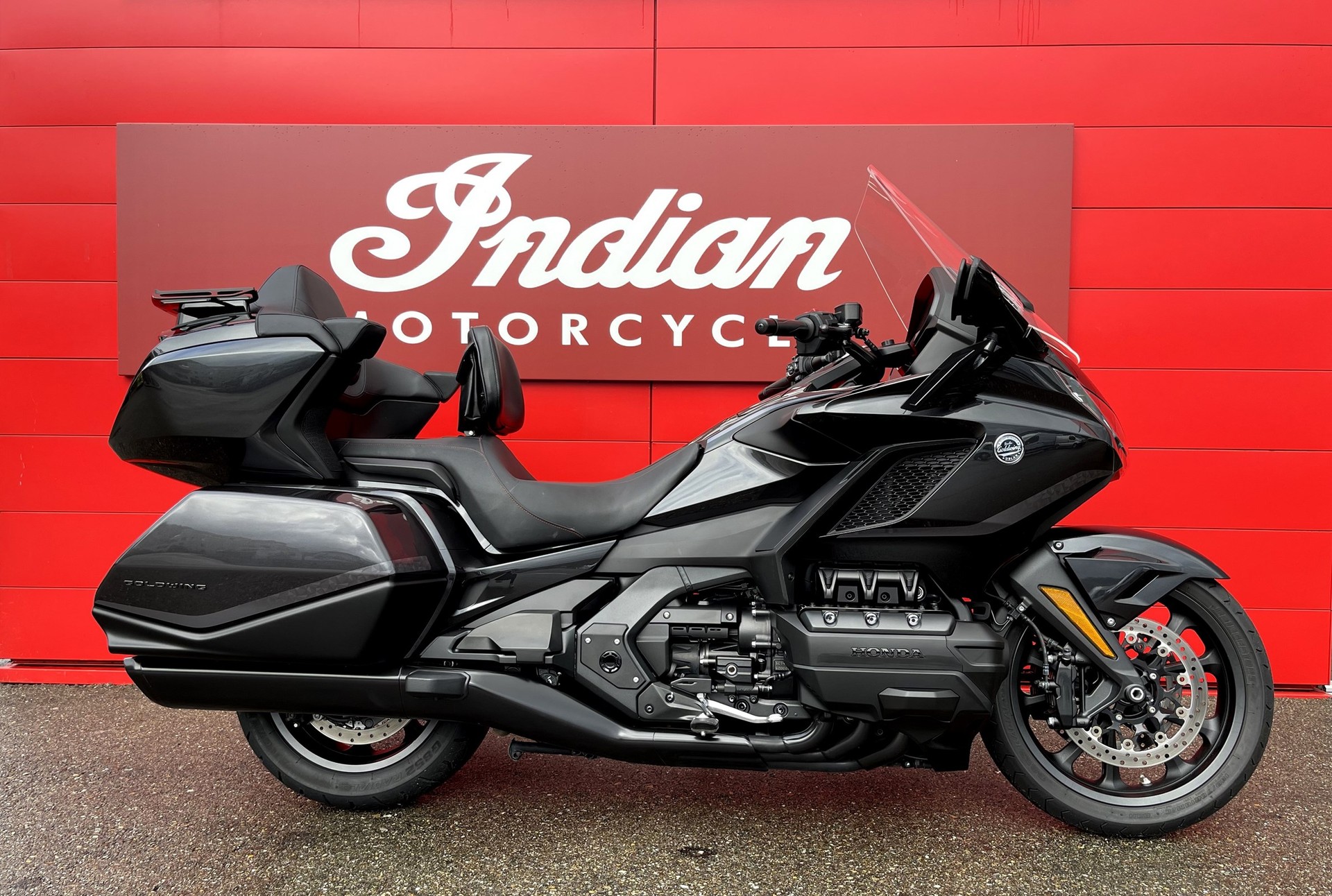 HONDA GL 1800 Goldwing-image-0