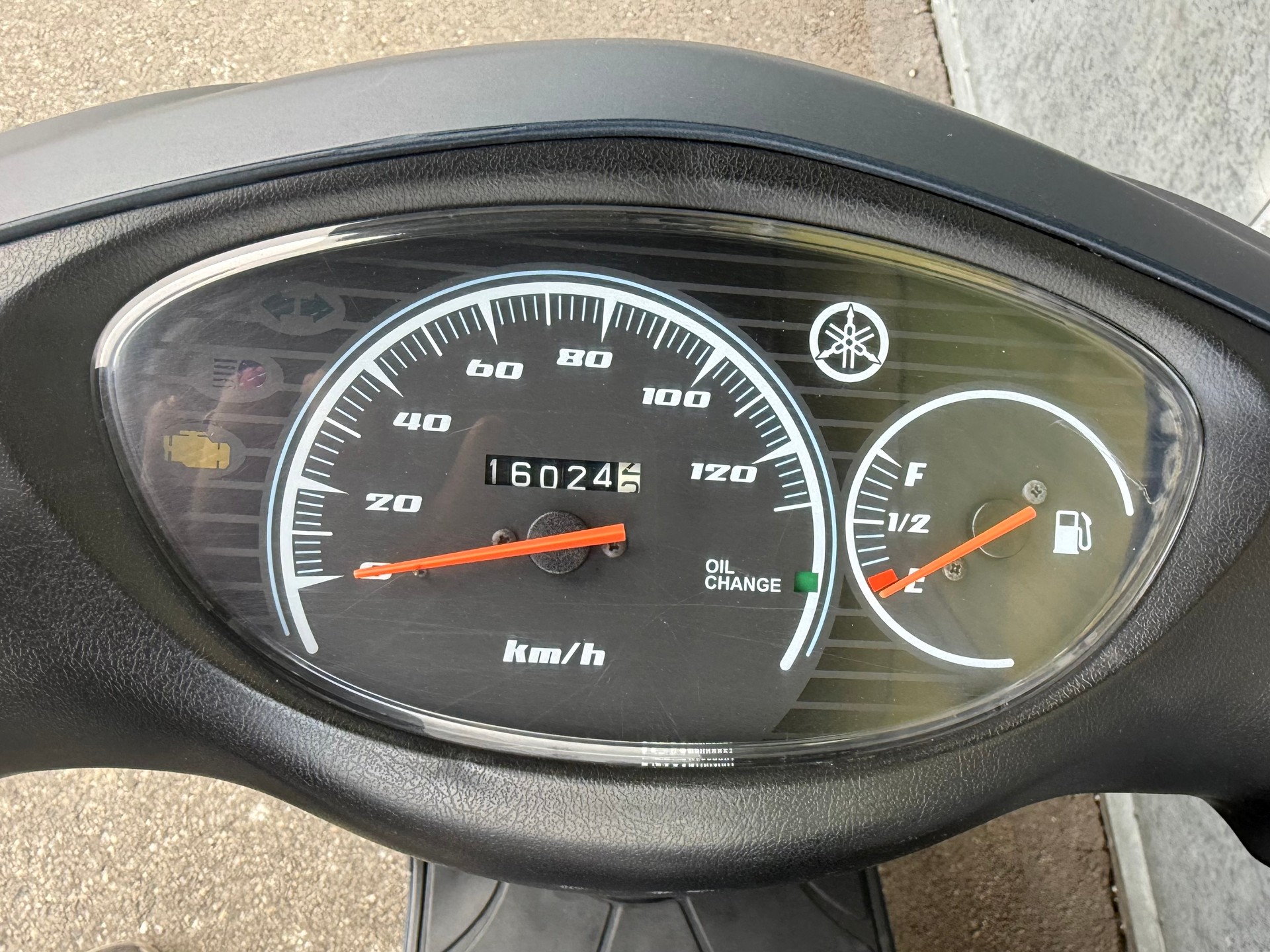 YAMAHA Vity XC 125 E-showroom-element-3