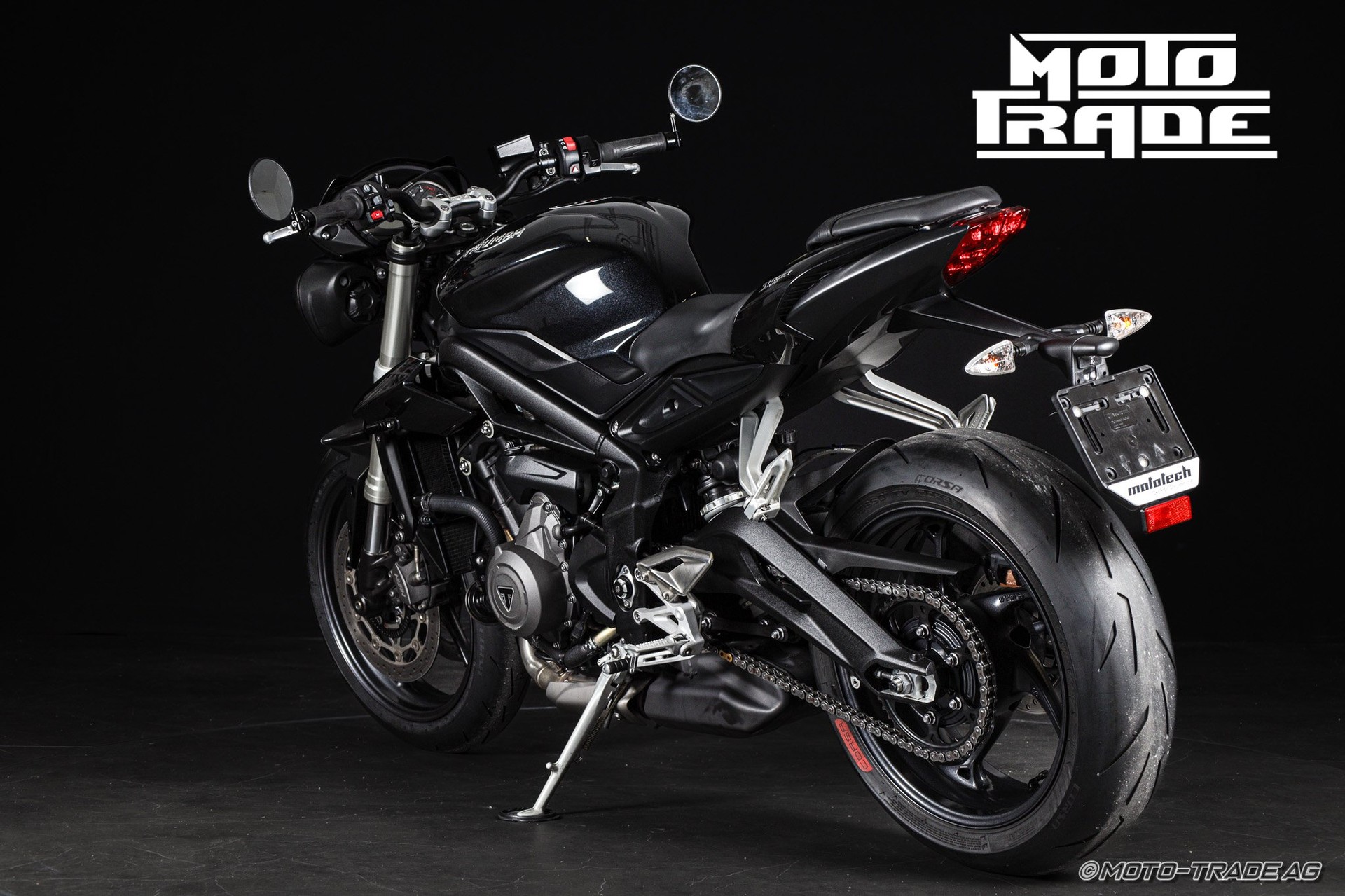 TRIUMPH Street Triple S 660 ABS (35kW)-showroom-element-3