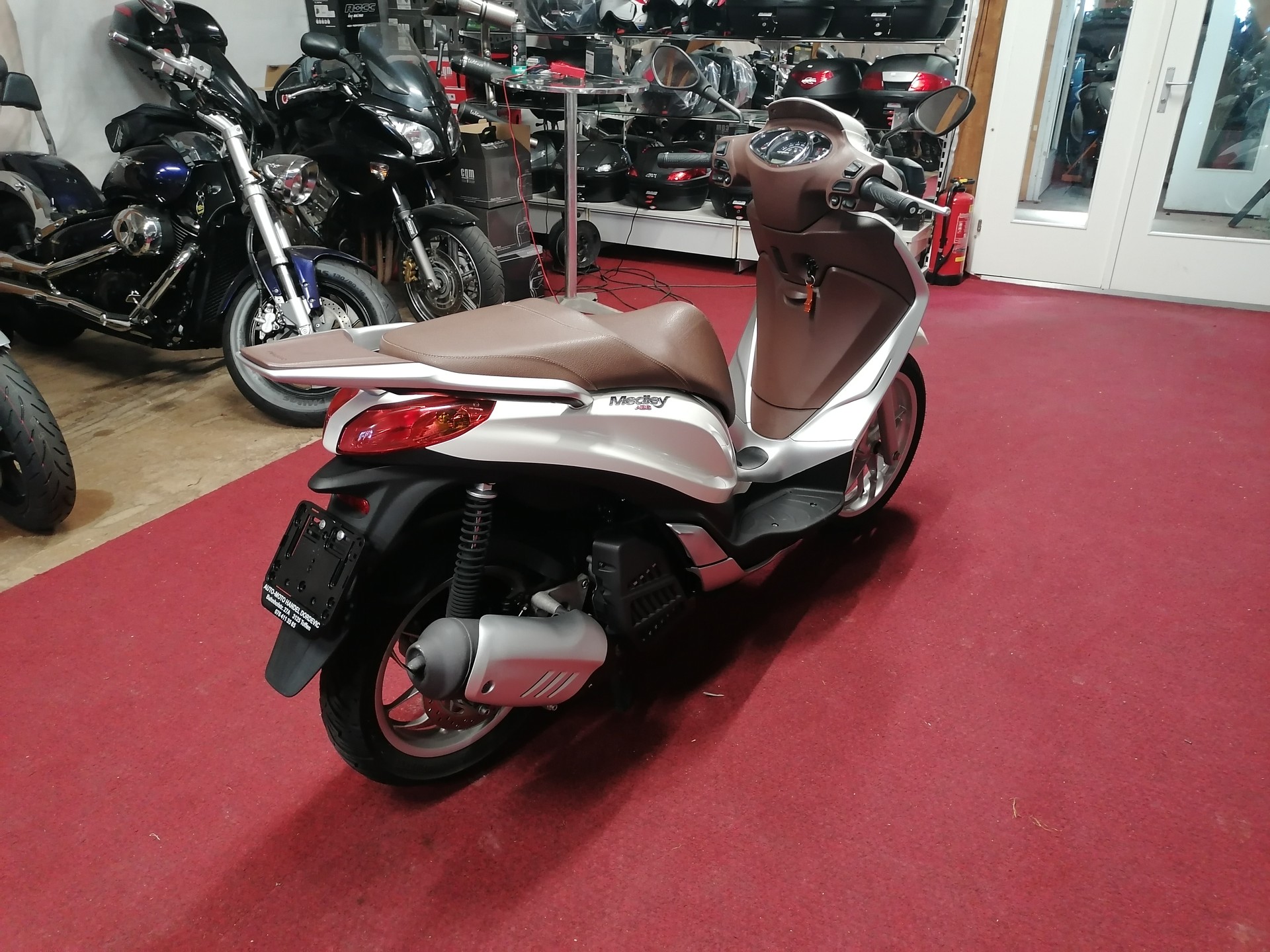 PIAGGIO Medley 125 iGet ABS-image-4