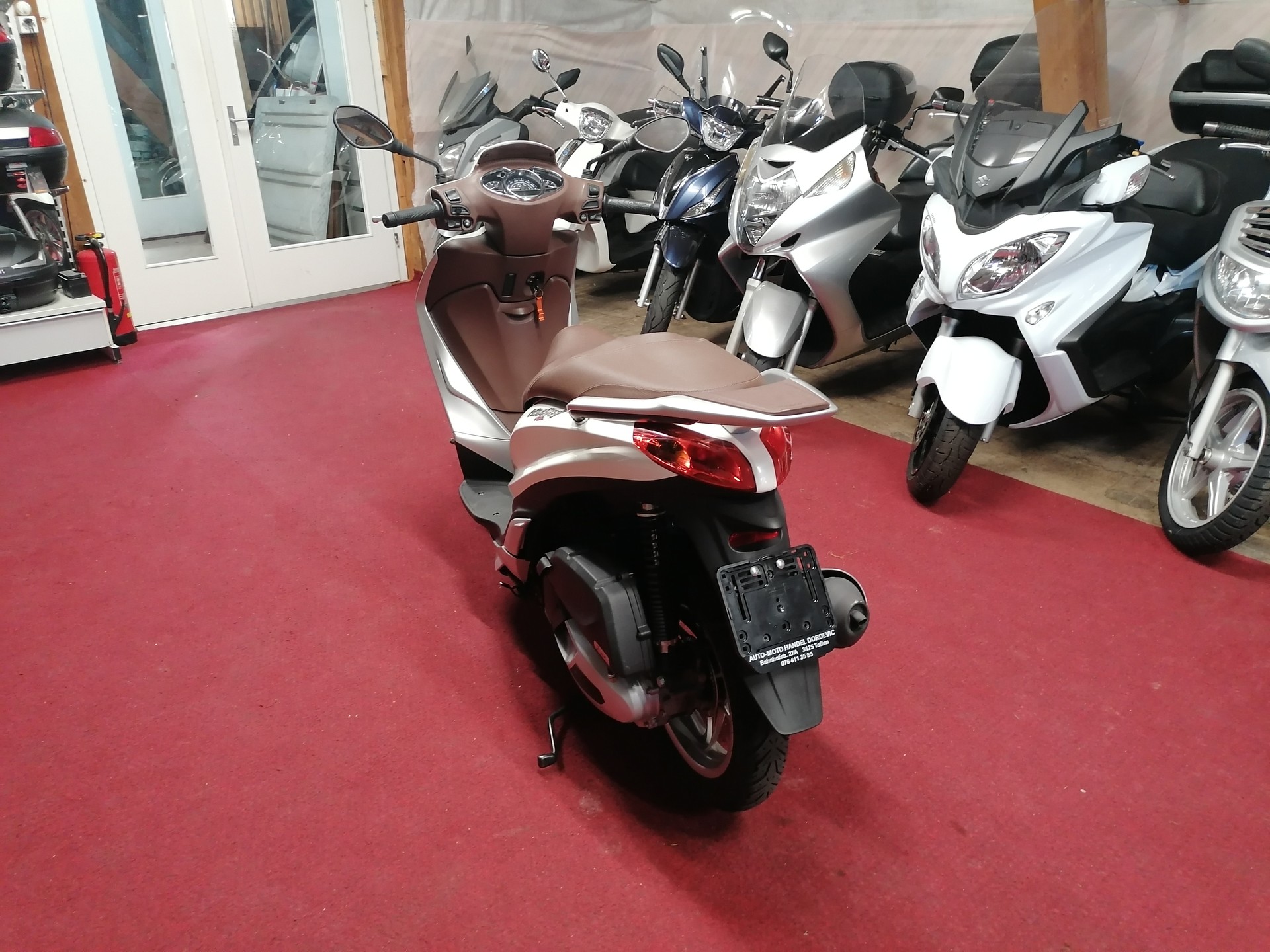 PIAGGIO Medley 125 iGet ABS-image-3
