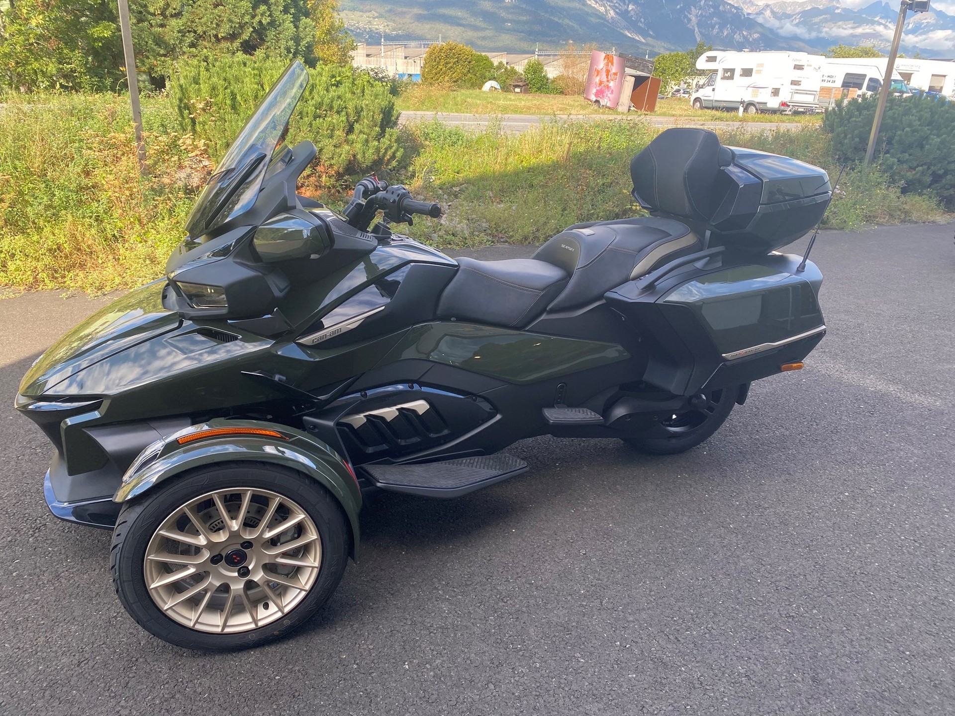 CAN-AM Spyder RT-LTD Sea Sky Edition SE6-image-7