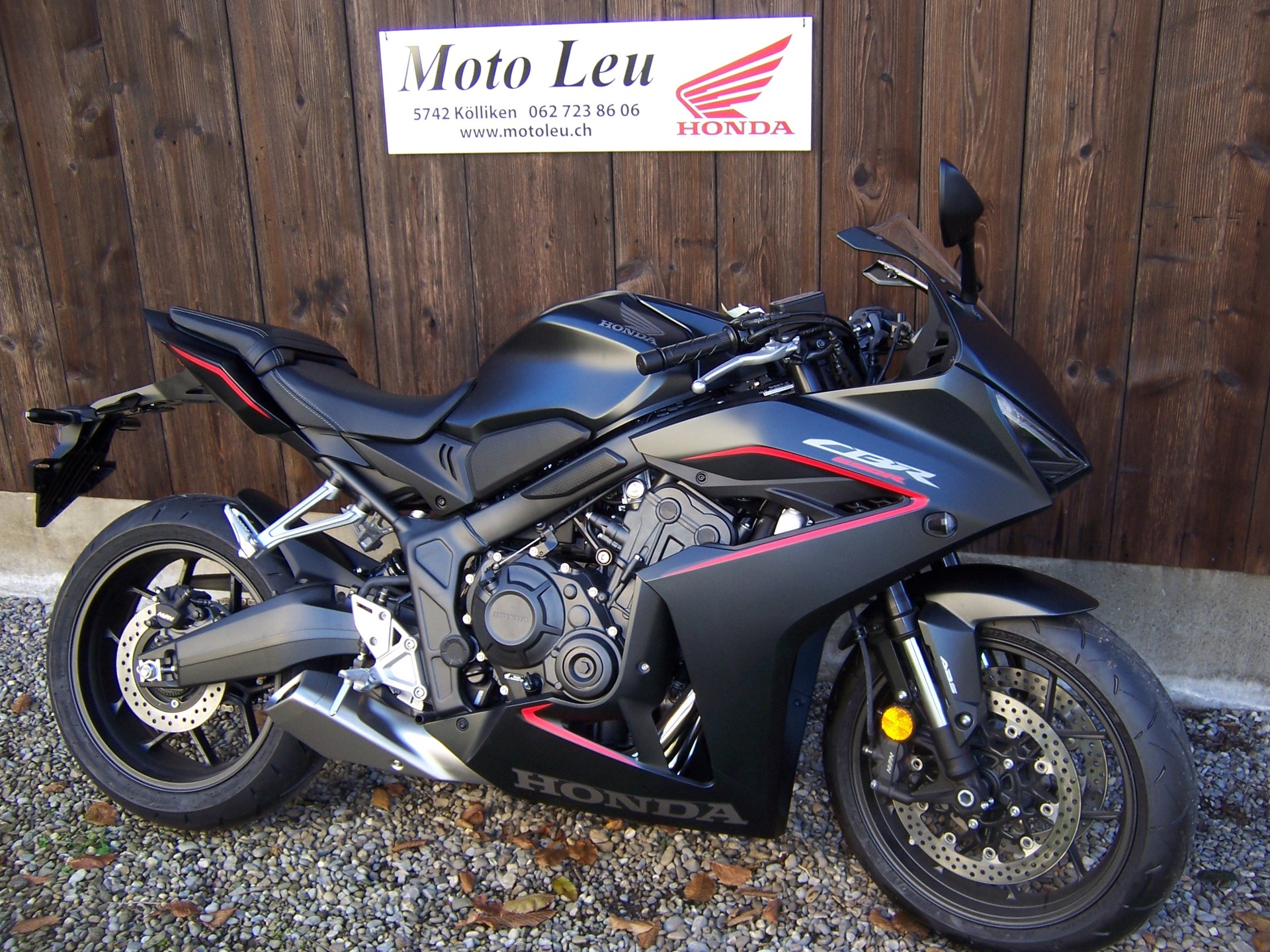 HONDA CBR 650 R-image-0