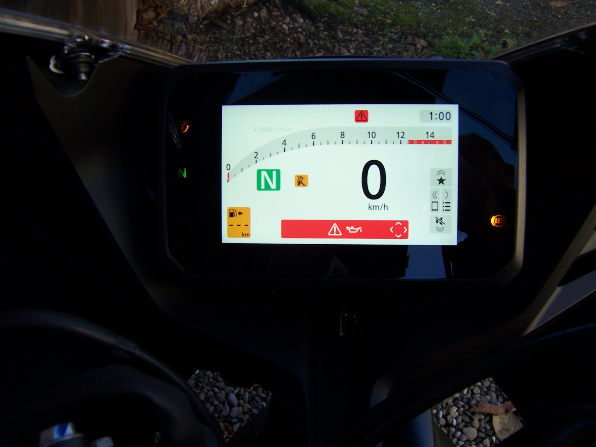 HONDA CBR 650 R-image-6