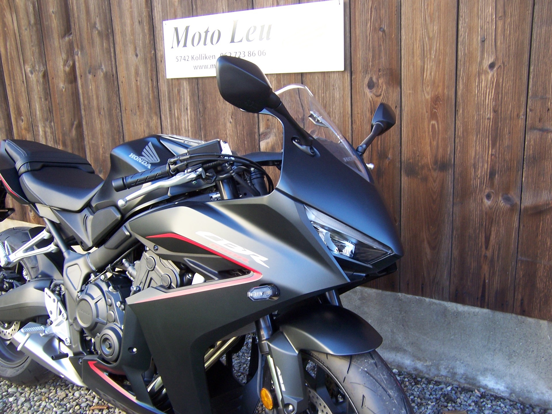 HONDA CBR 650 R-image-3