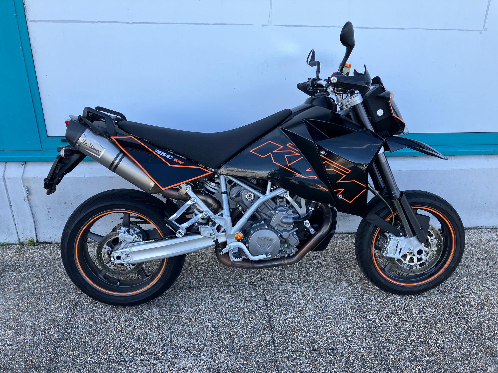 KTM 950 Supermoto