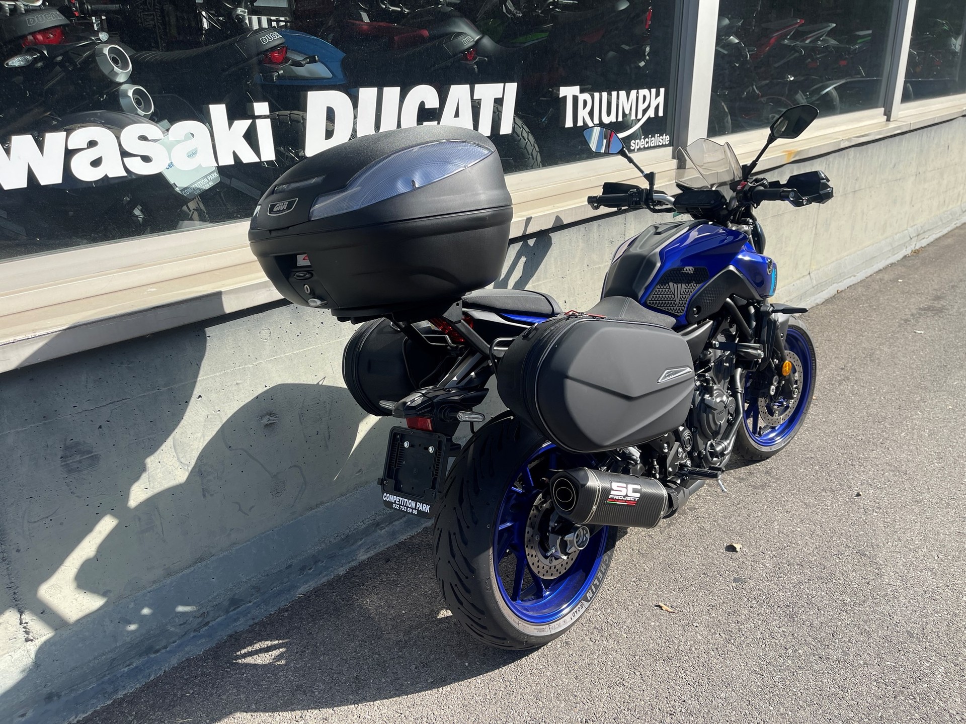 YAMAHA MT-07-showroom-element-3