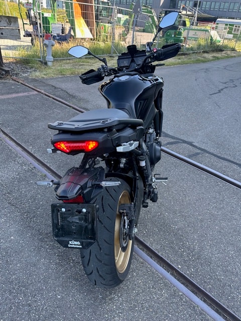 YAMAHA Tracer 9 GT-showroom-element-1