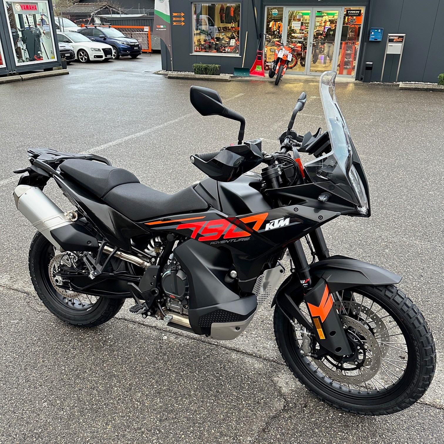 KTM 790 Adventure-showroom-element-1