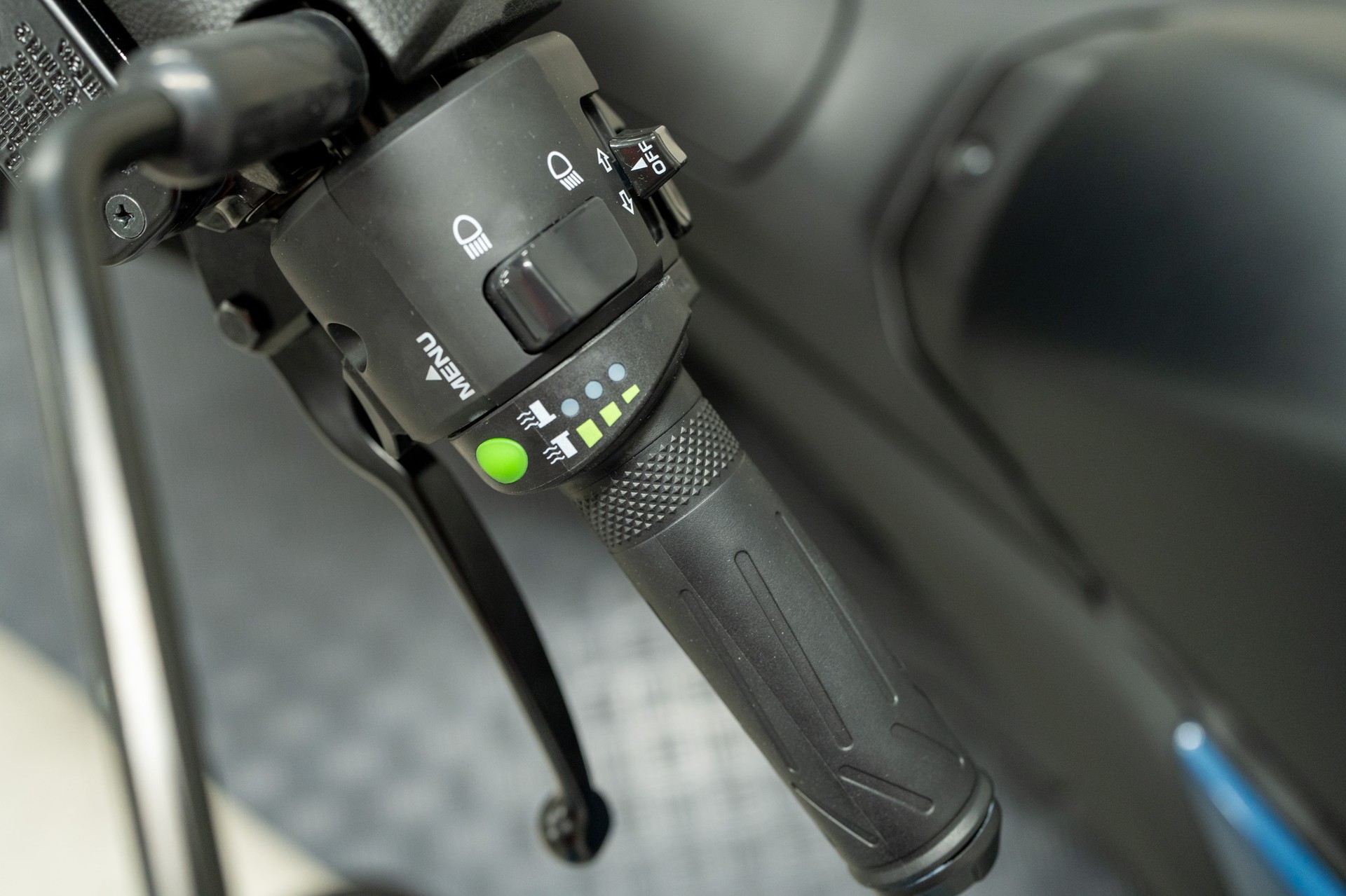 YAMAHA NMAX 125-showroom-element-3