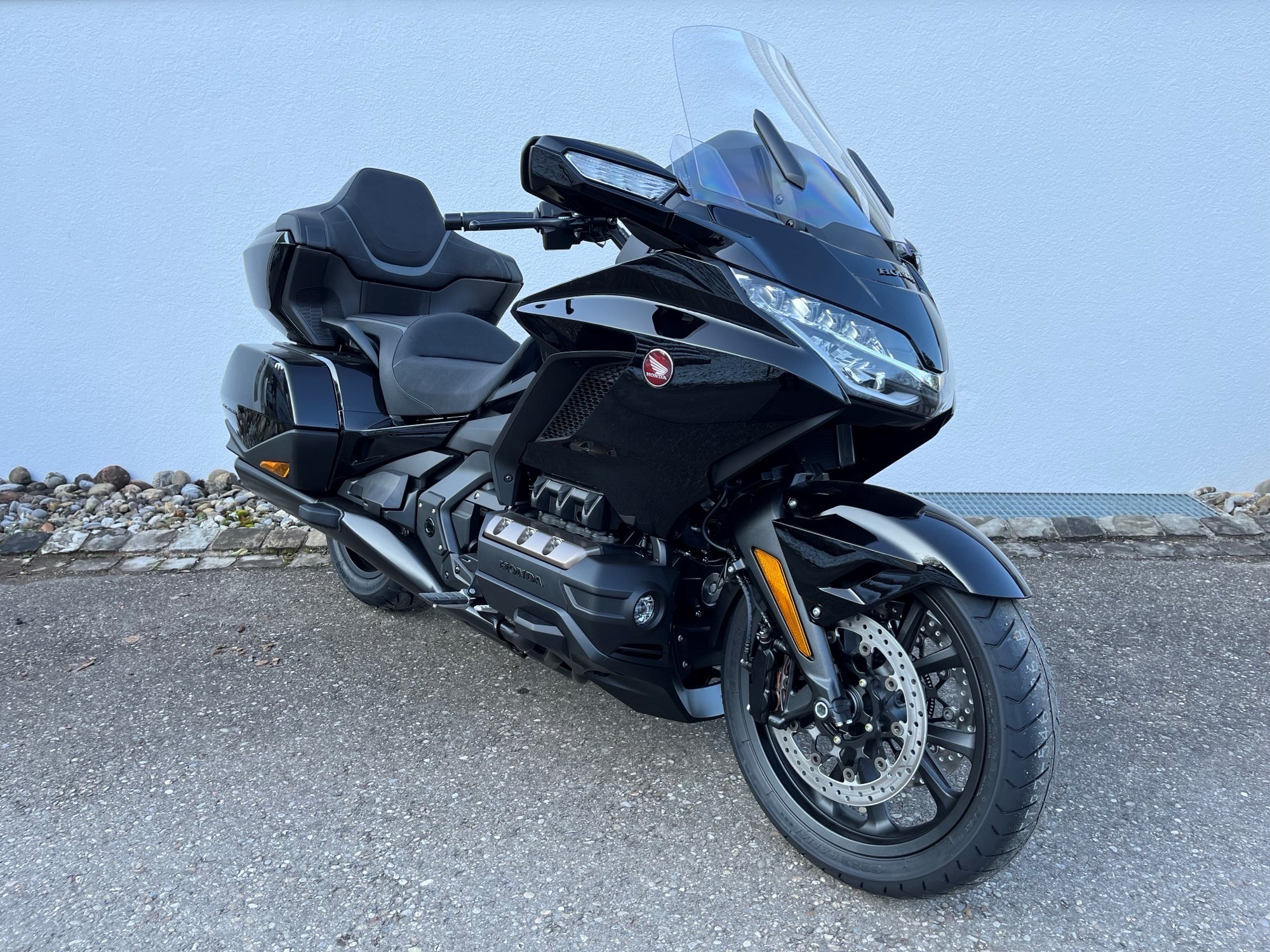 HONDA GL 1800 Goldwing mit manuellem Getriebe!-showroom-element-2