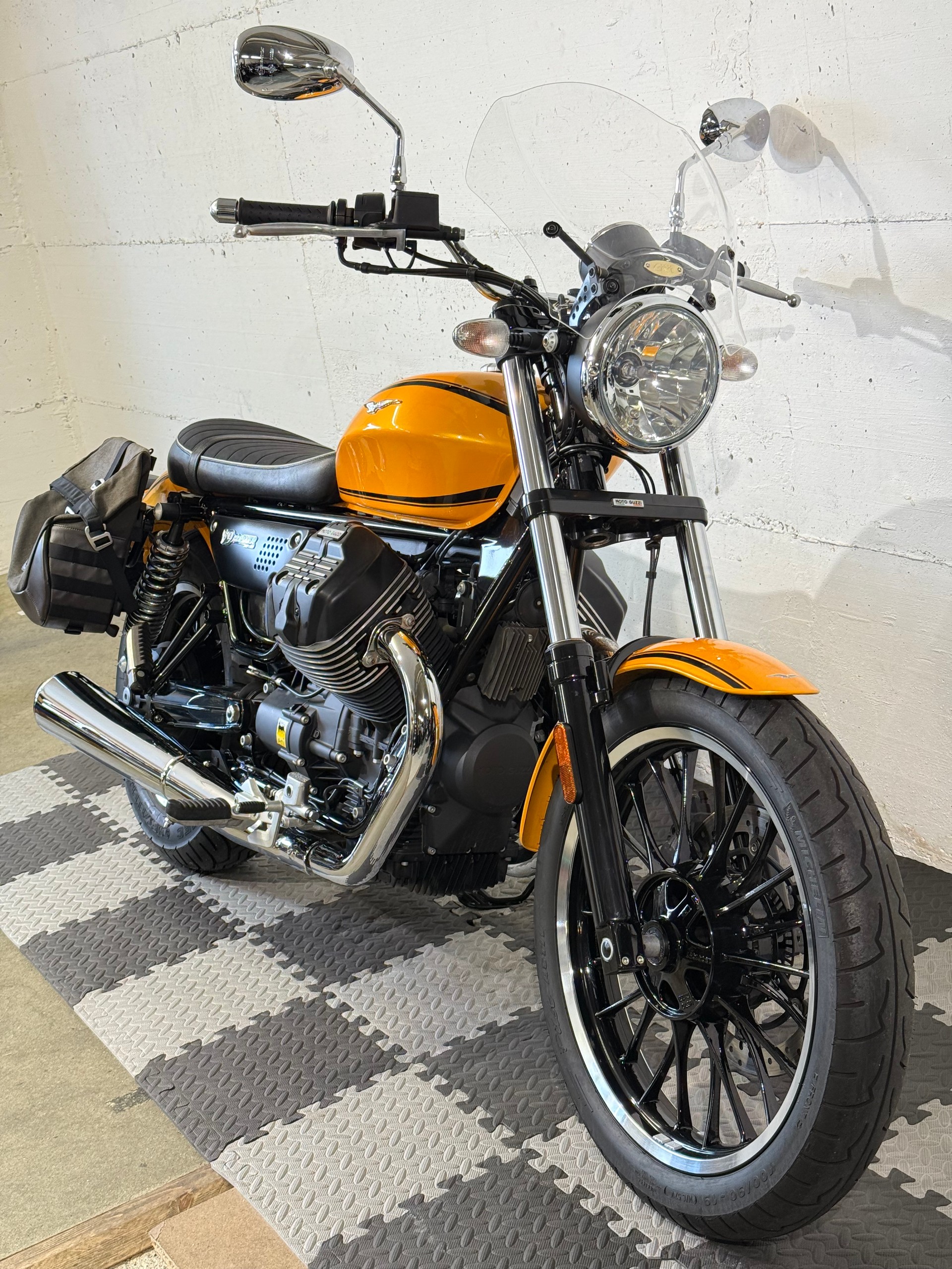 MOTO GUZZI V9 Roamer 850 ABS