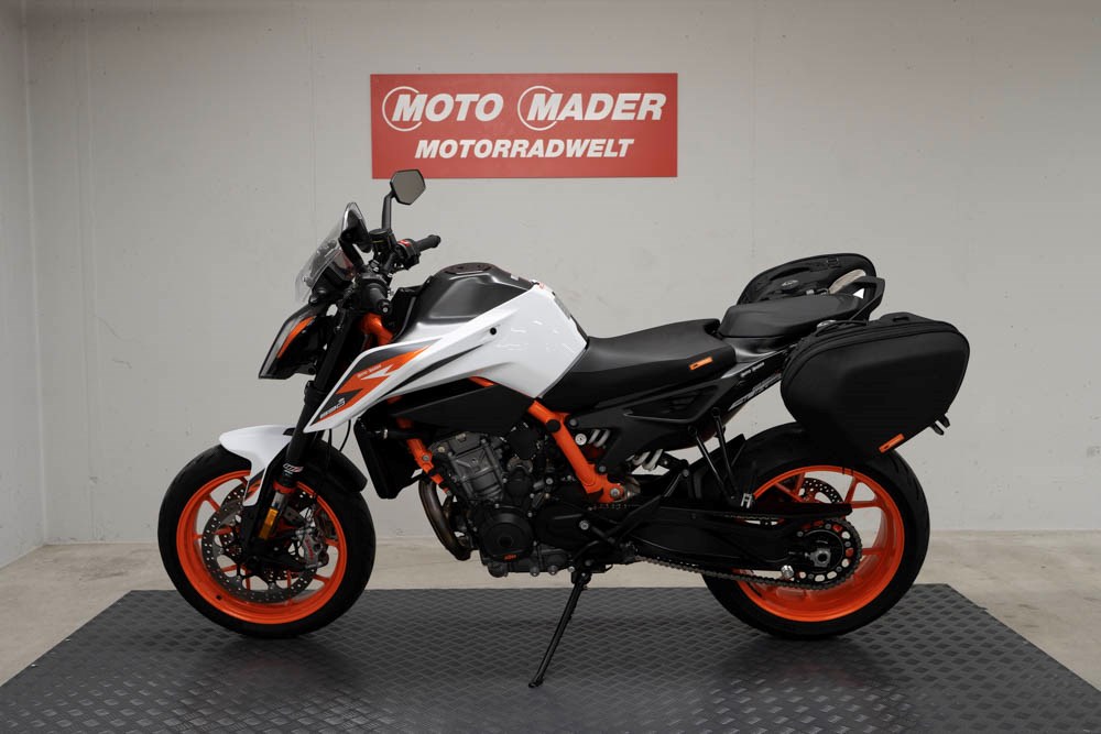 KTM 890 Duke R ABS-image-2