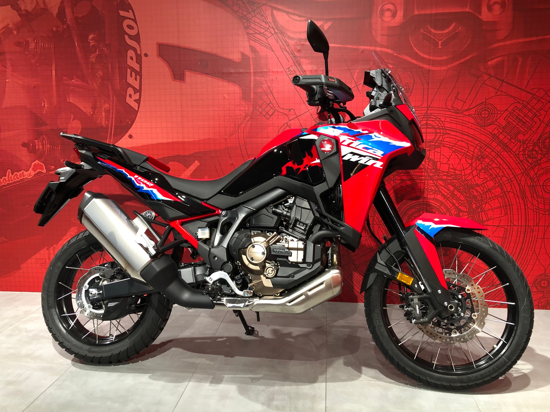 HONDA CRF 1100 DCT Africa Twin-showroom-element-1
