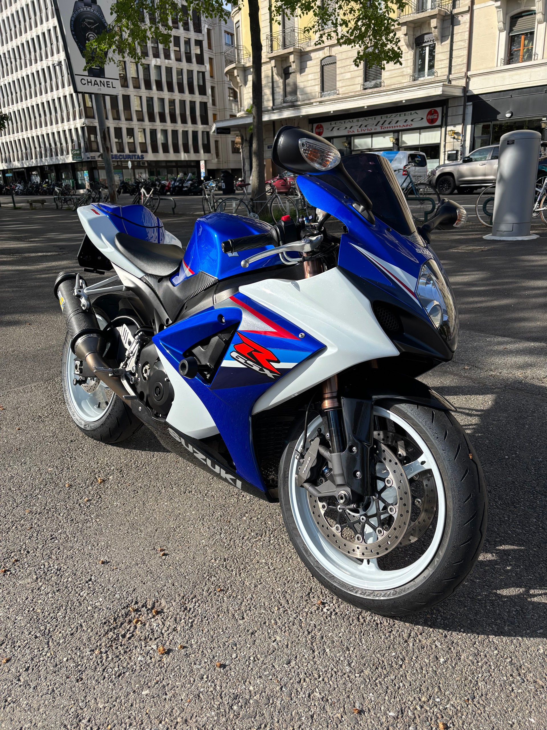 SUZUKI GSX-R 1000 K7
