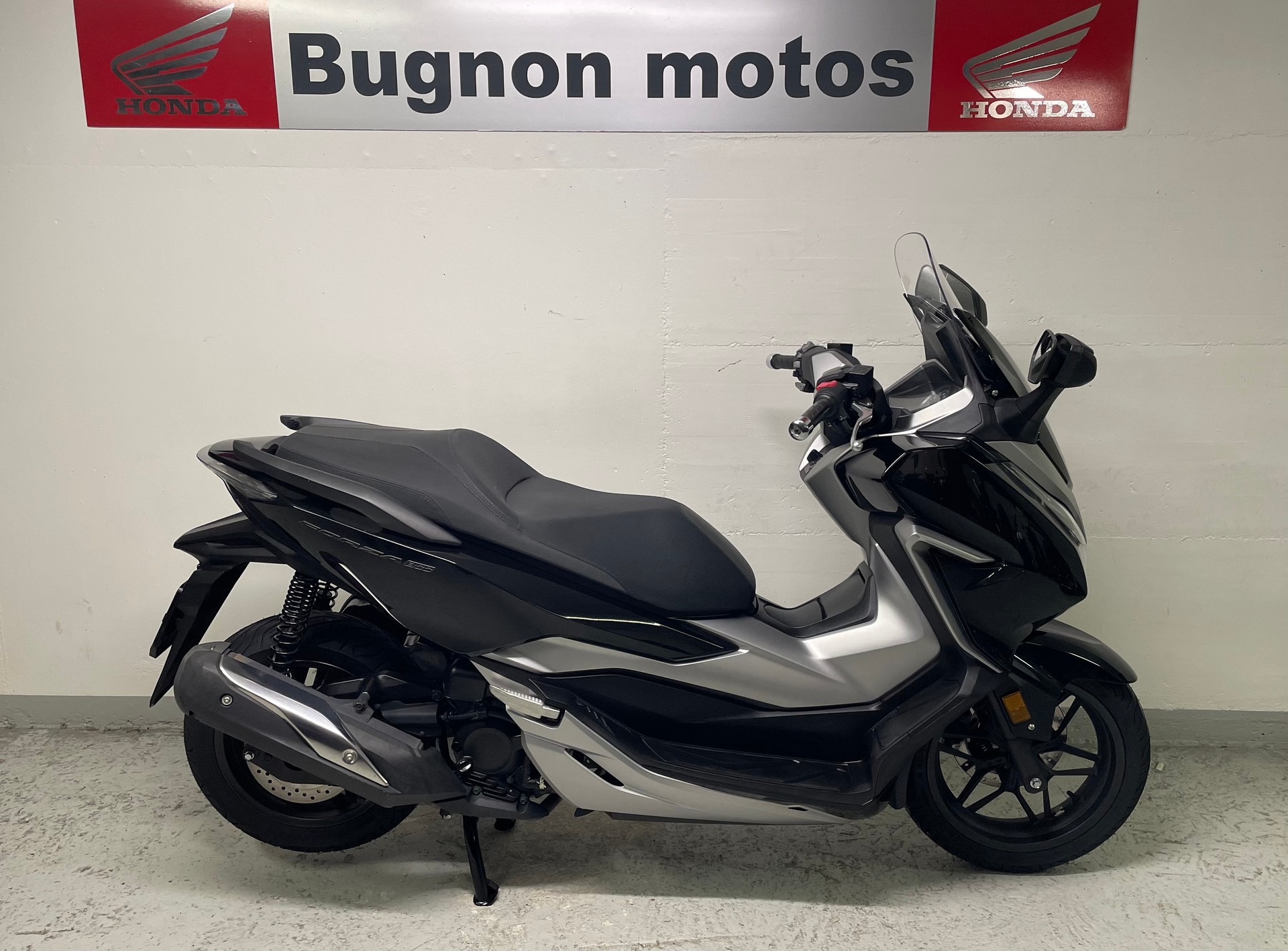 HONDA NSS 300 Forza ABS