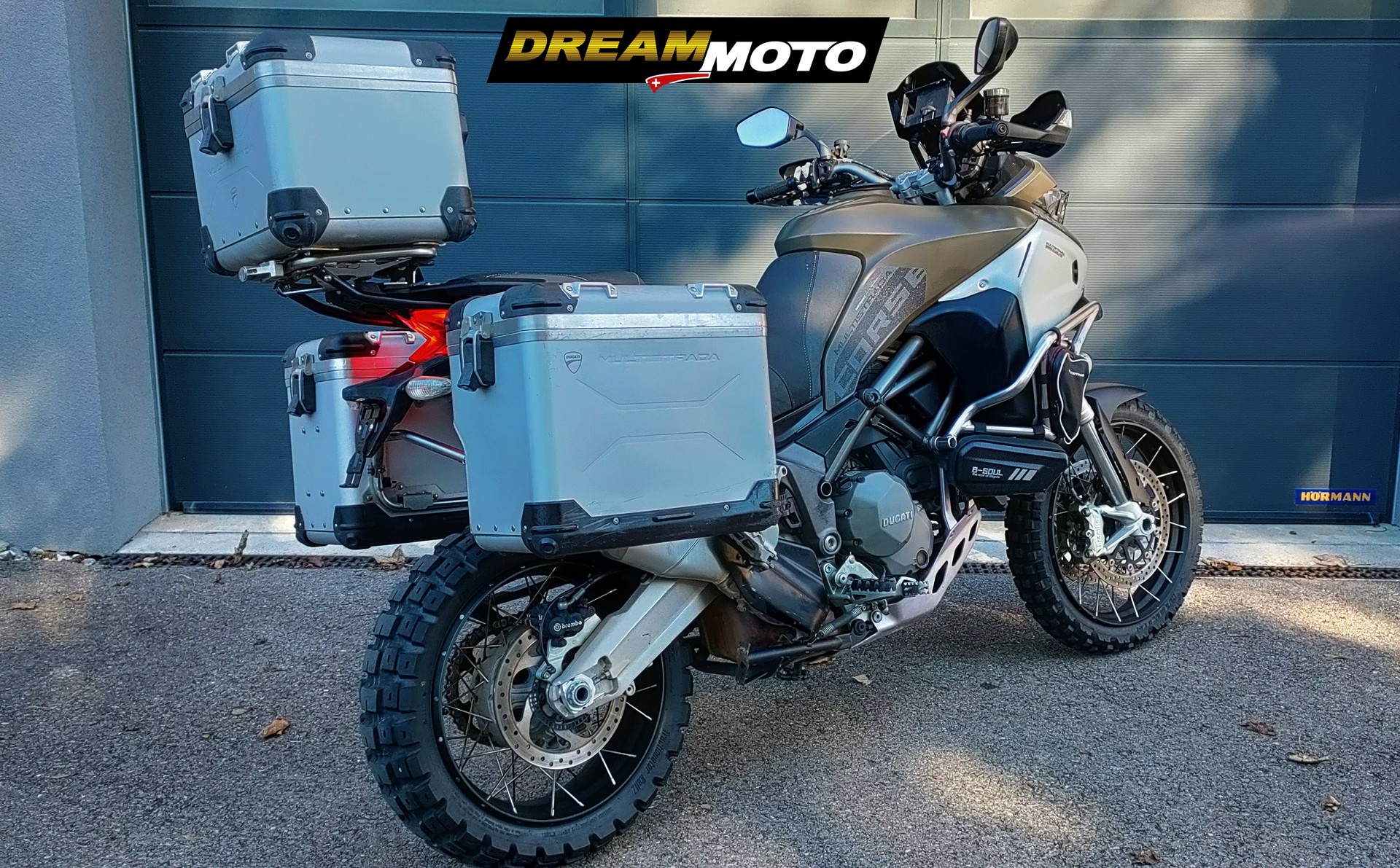 DUCATI Multistrada 1200 Enduro-showroom-element-3