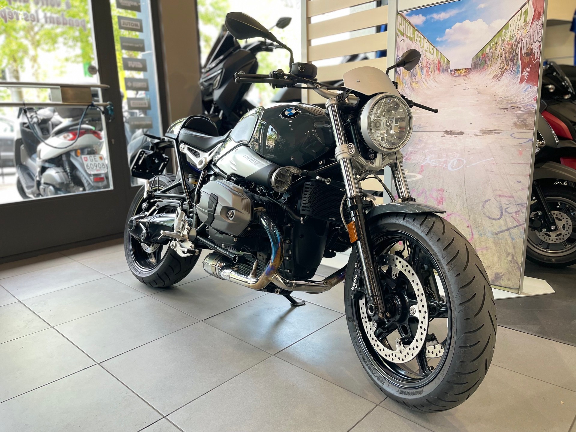 BMW R nineT Pure ABS-showroom-element-2