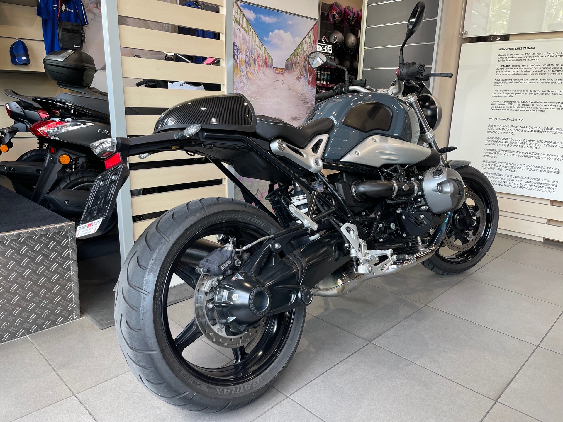 BMW R nineT Pure ABS-showroom-element-3