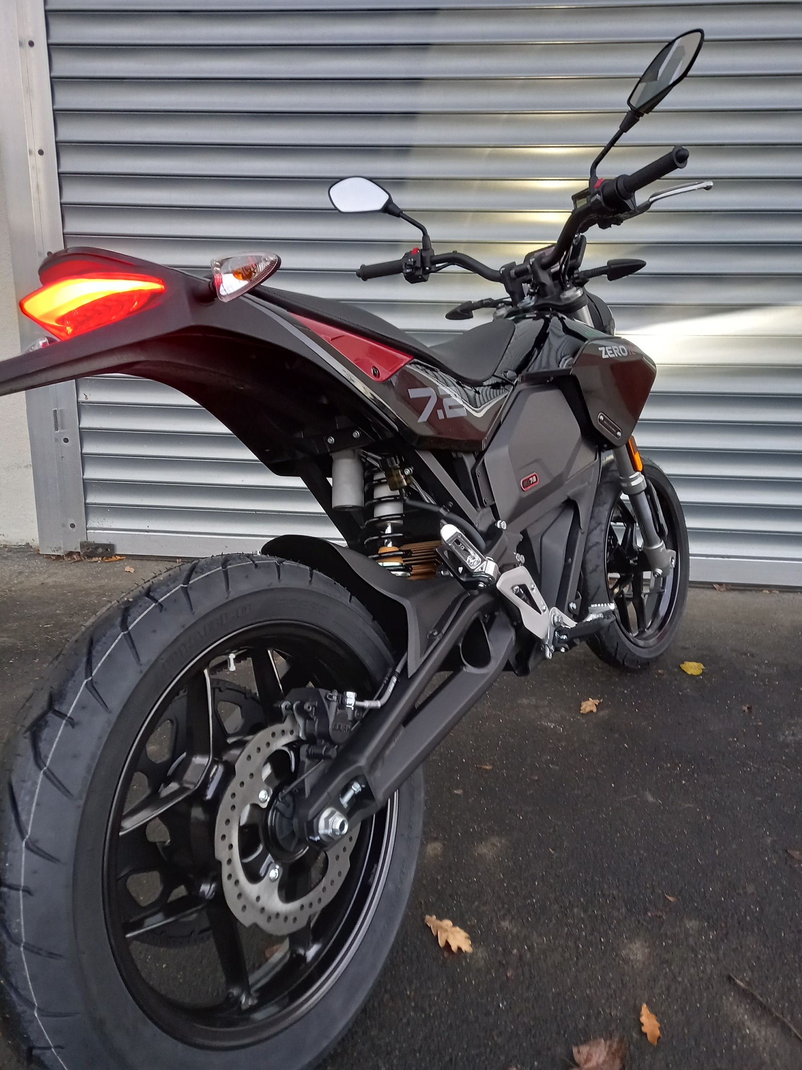ZERO FXE ZF 7.2 11kW-showroom-element-2