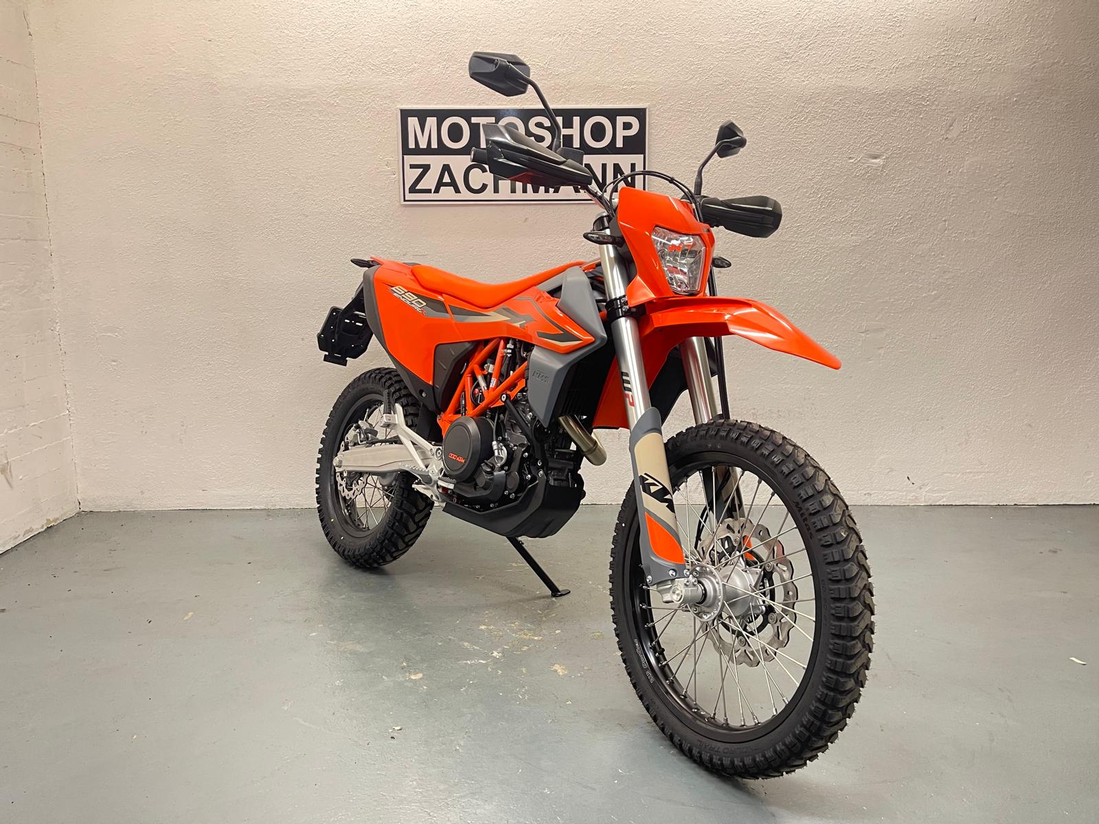 KTM 690 Enduro R ABS-showroom-element-2