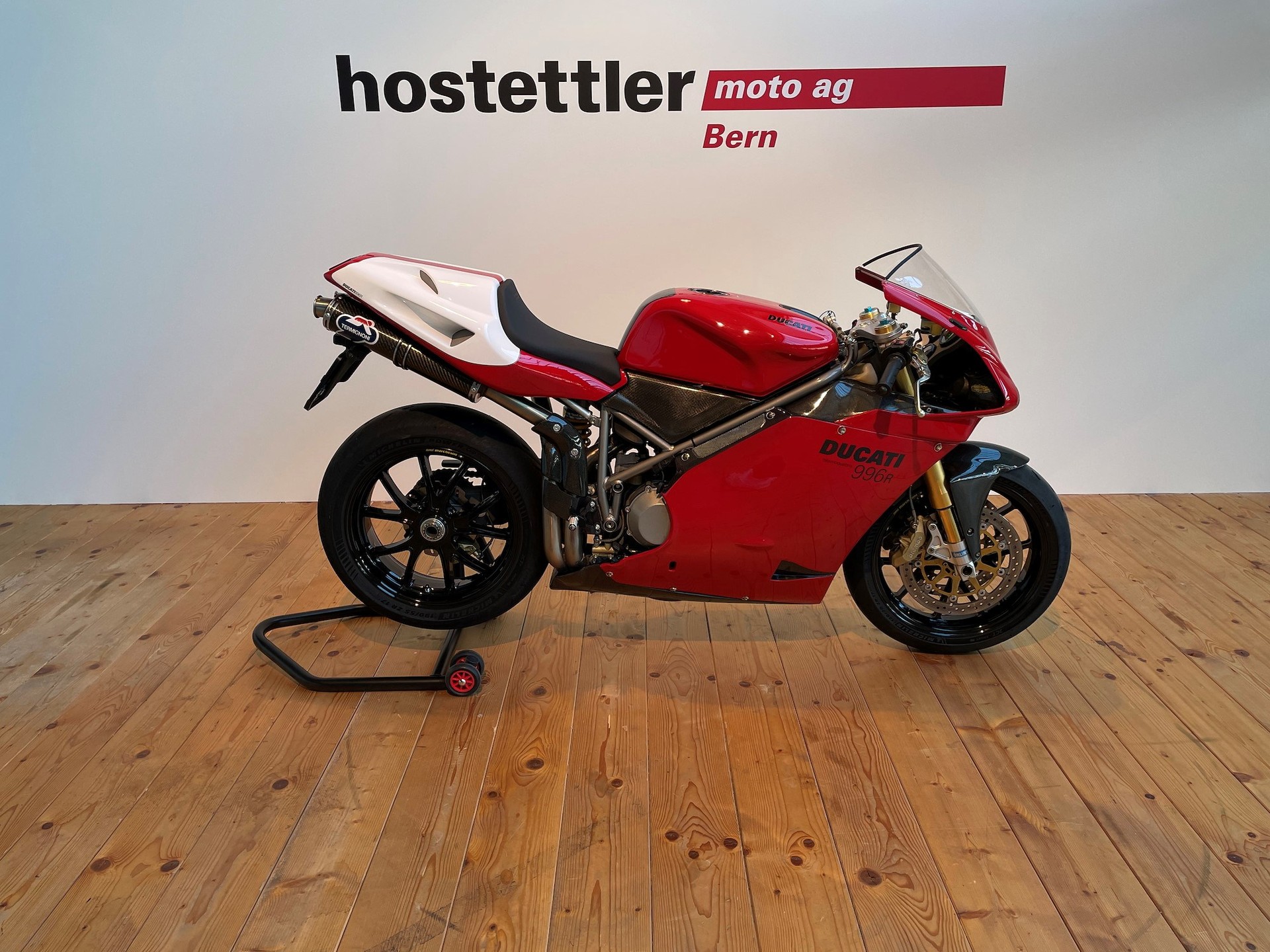DUCATI 996R-showroom-element-1