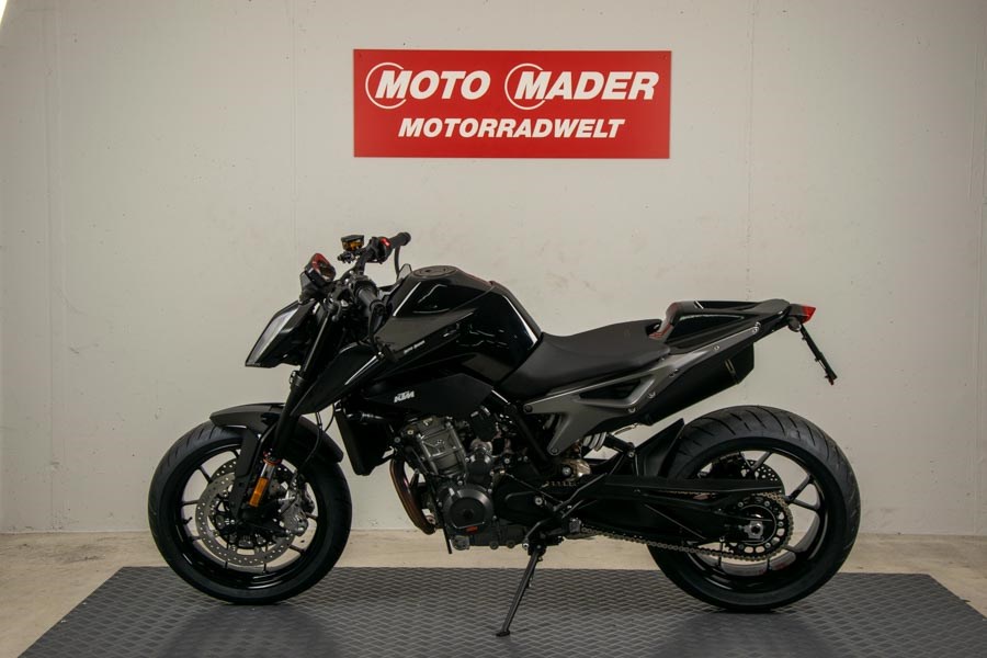 KTM 790 Duke-showroom-element-1