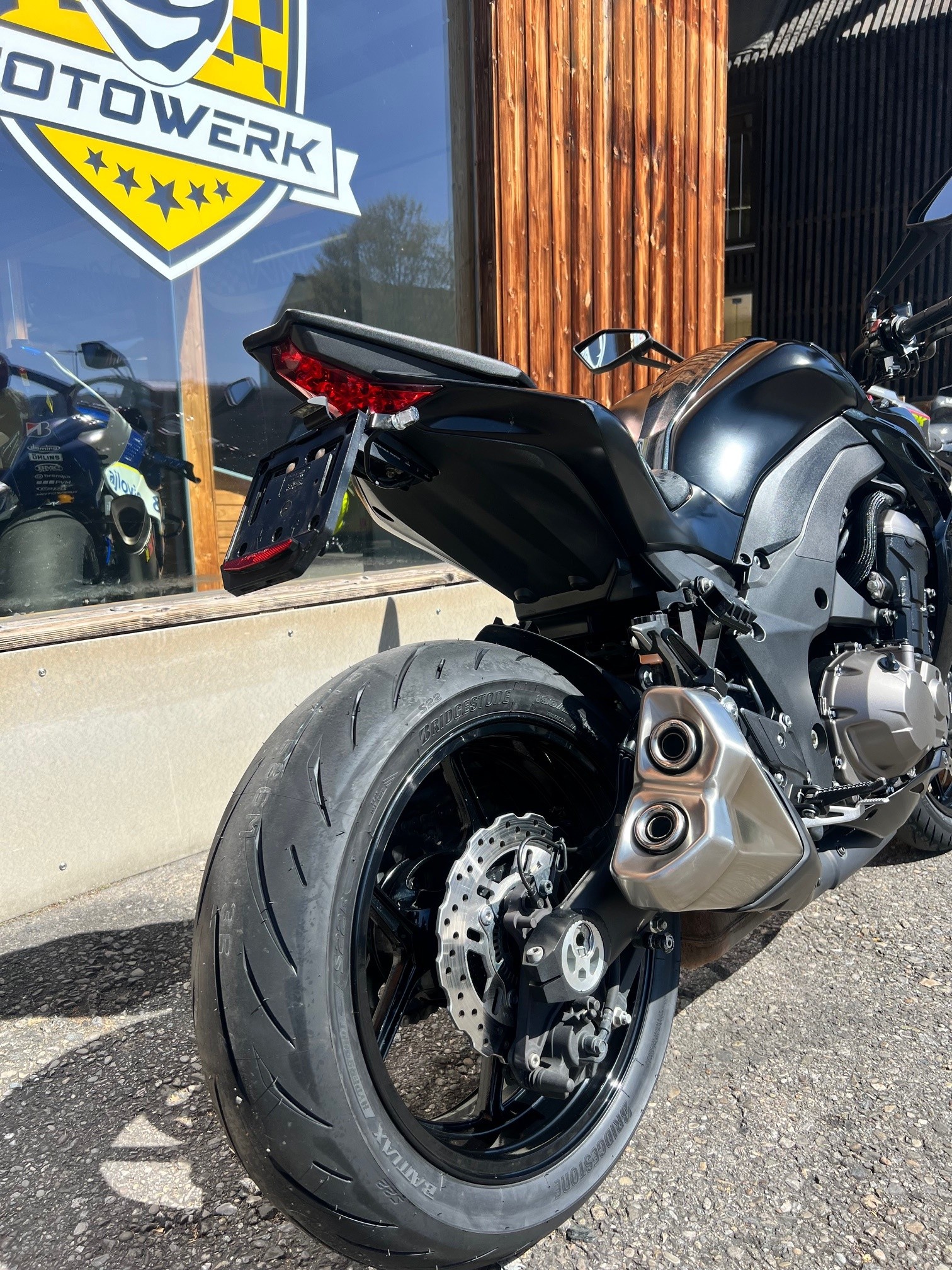 KAWASAKI Z 1000 ABS-image-4