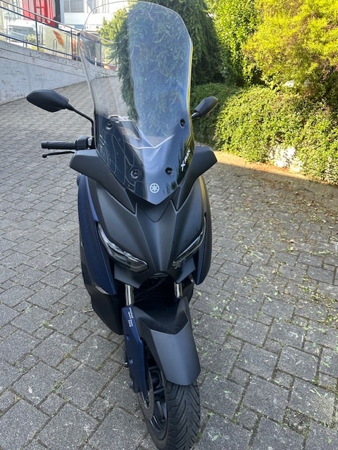 YAMAHA X-Max CZD 300 ABS-showroom-element-3