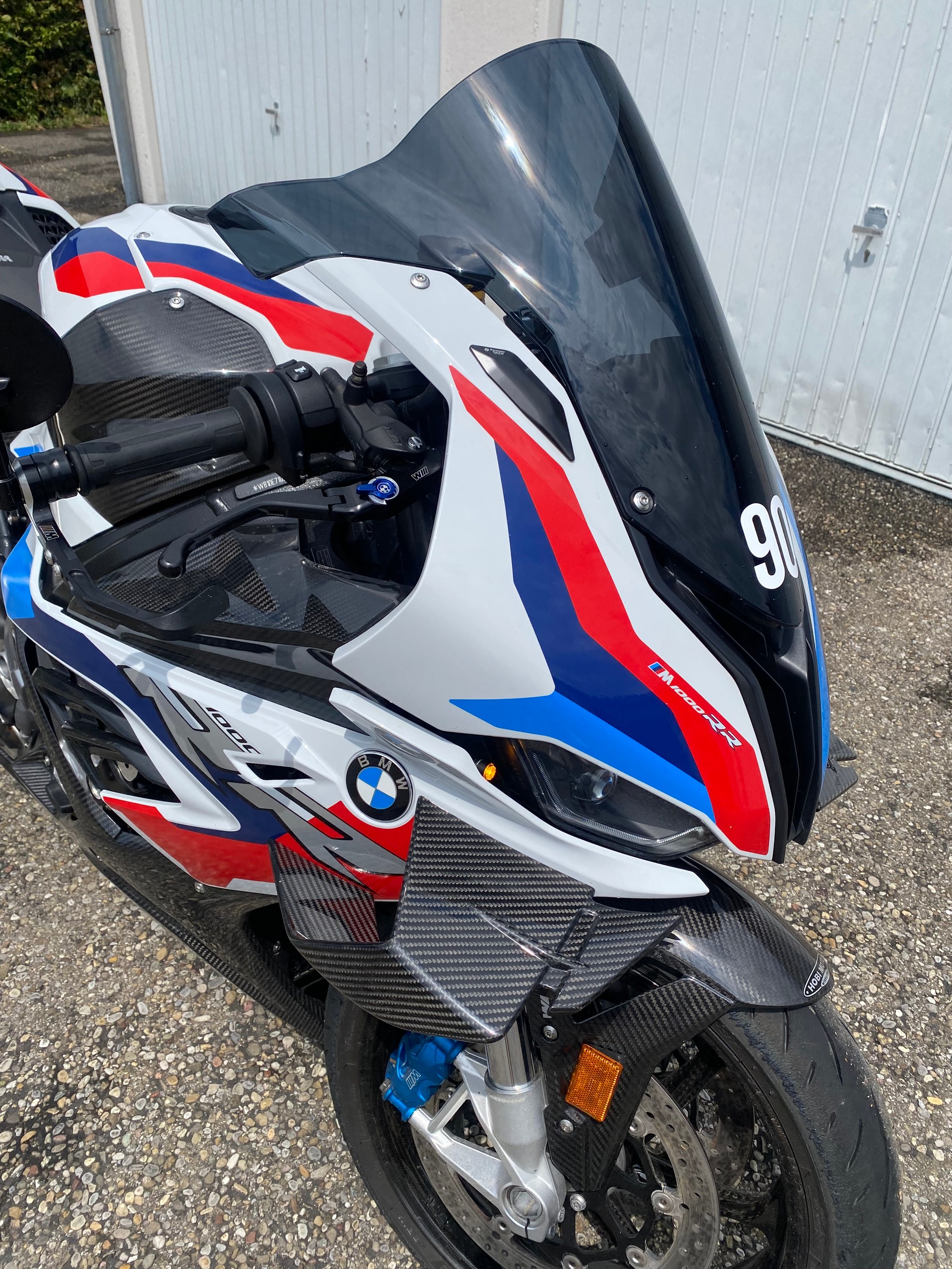 BMW M 1000 RR Competition-image-9