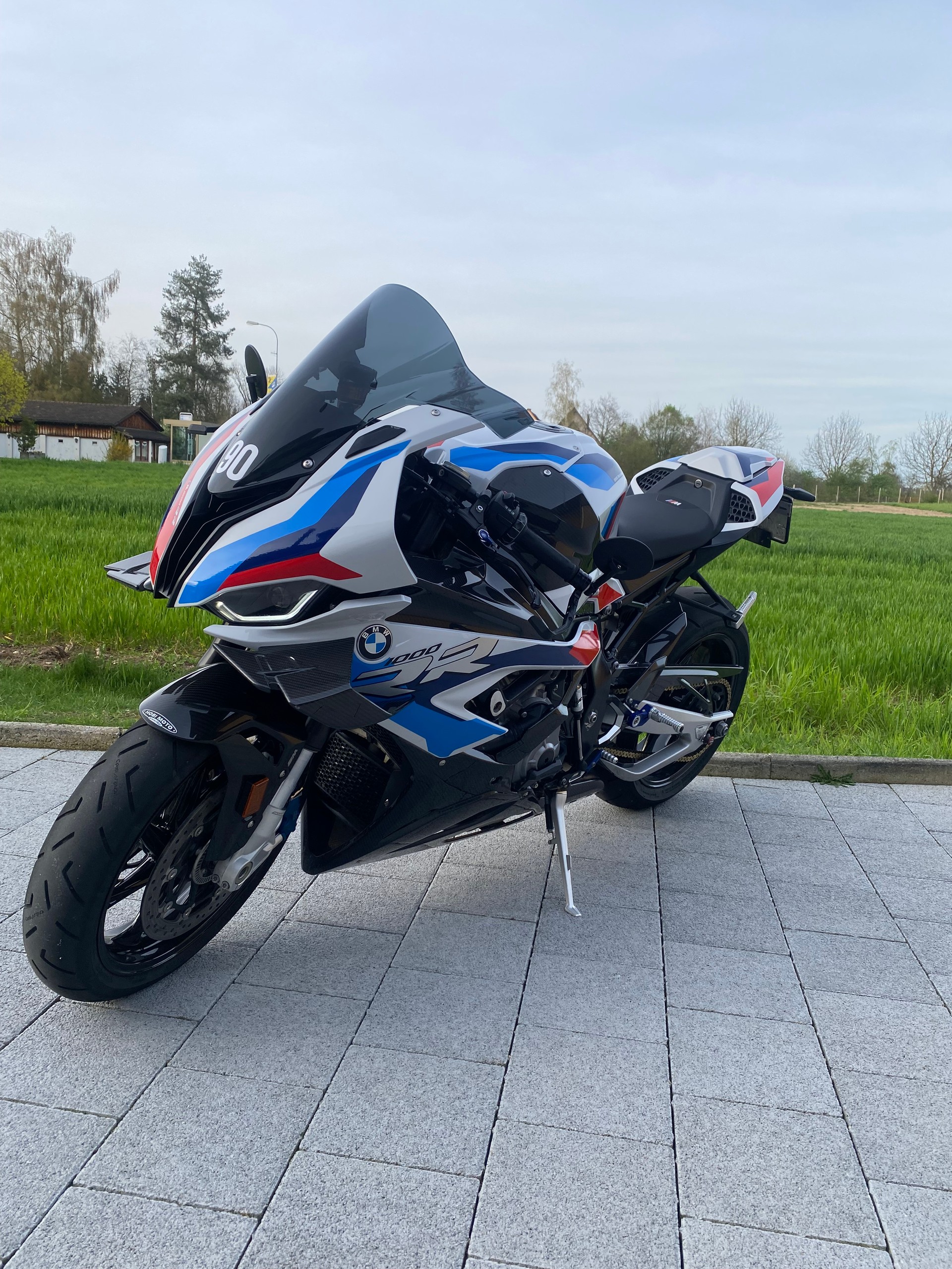 BMW M 1000 RR Competition-image-6