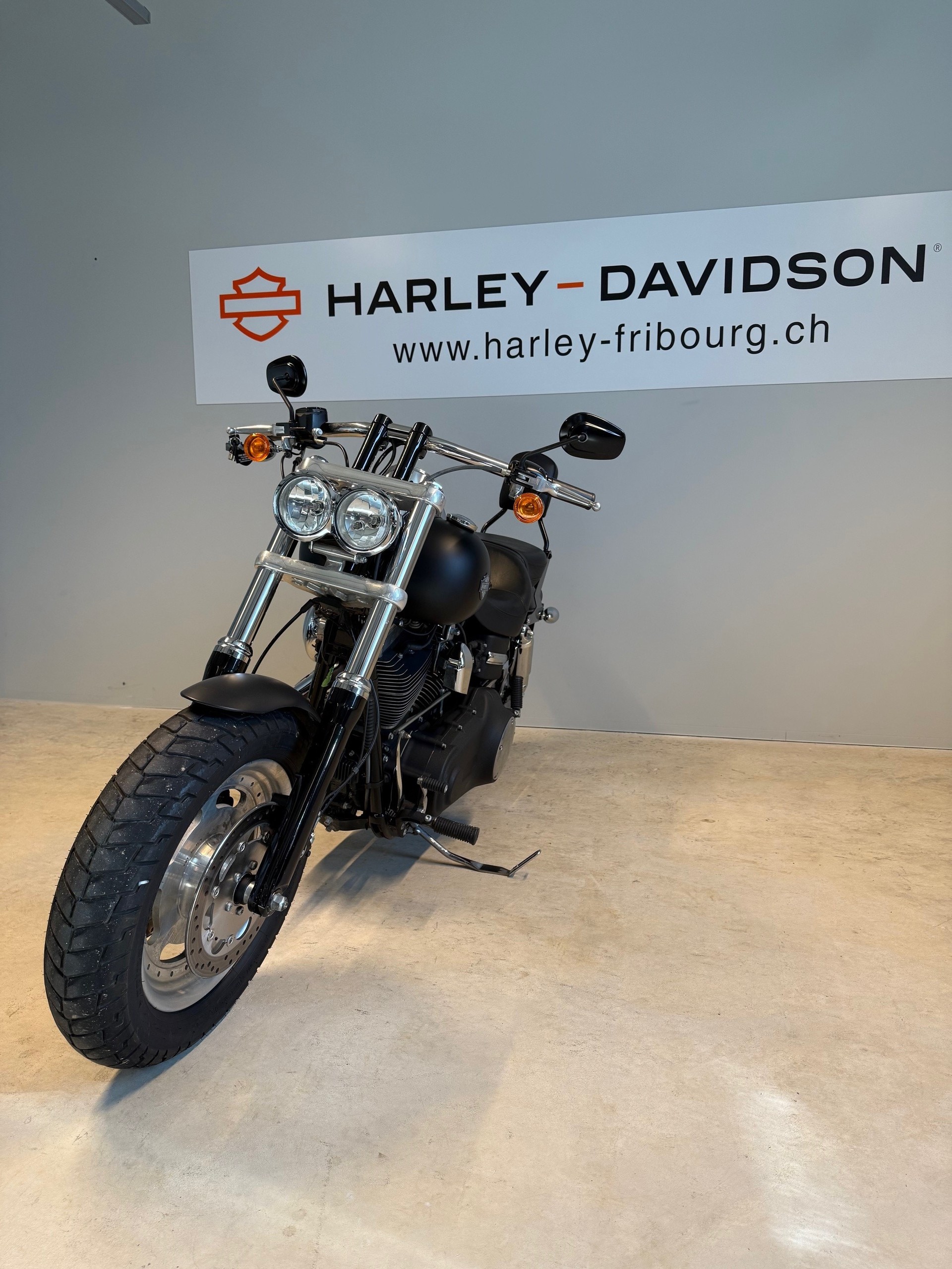 HARLEY-DAVIDSON FXDF Dyna Fat Bob ABS-showroom-element-3