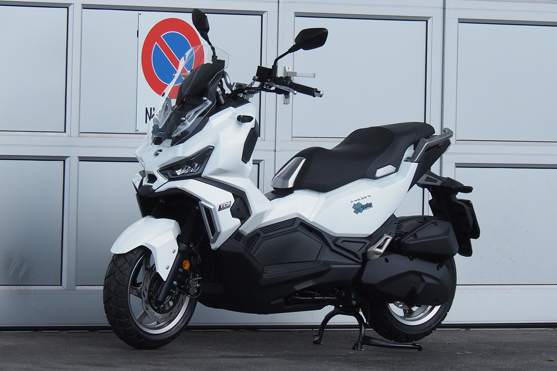SYM ADX 125-showroom-element-2