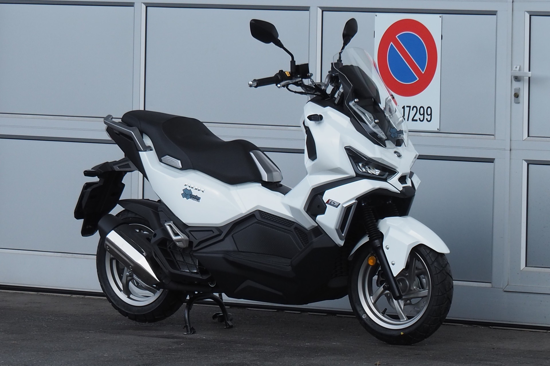 SYM ADX 125-showroom-element-3