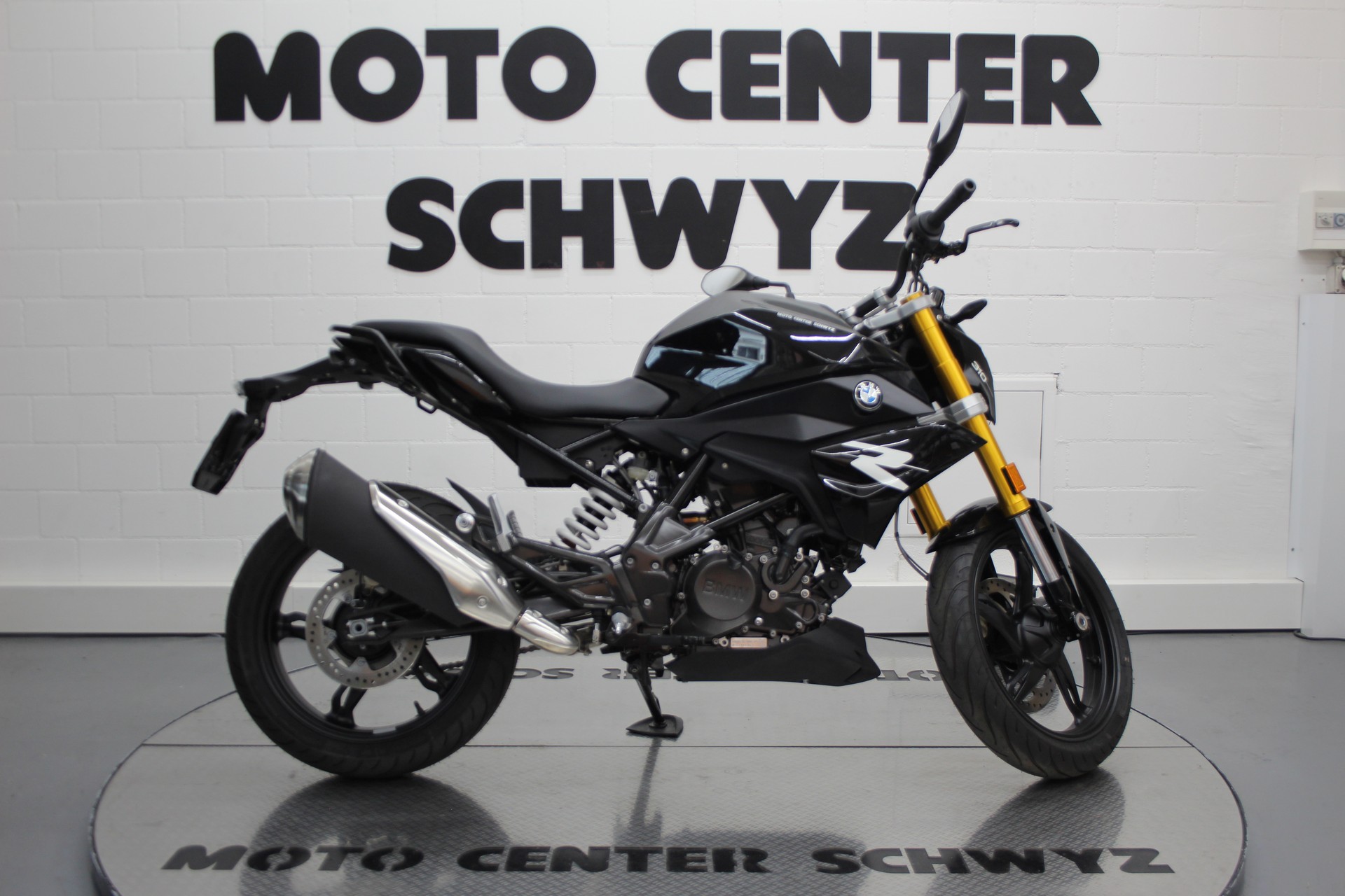 BMW G 310 R