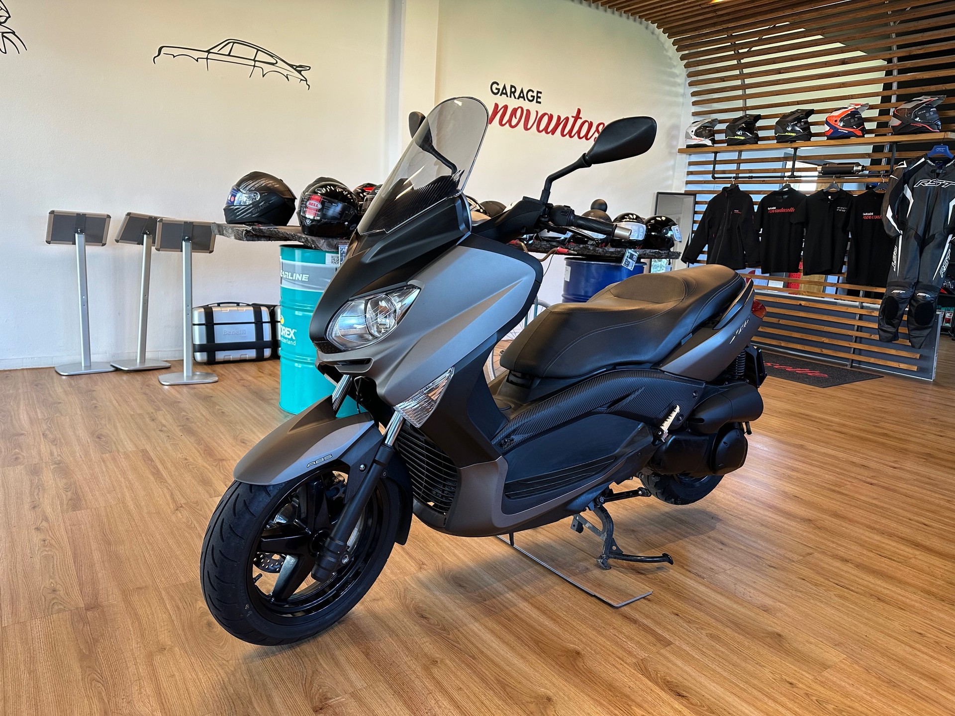YAMAHA X-MaxYP 250 RA  ABS