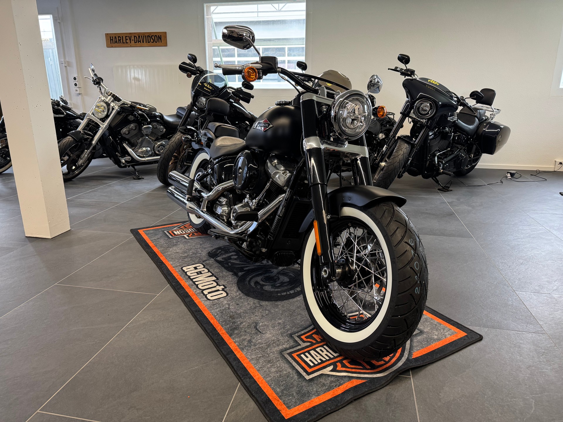 HARLEY-DAVIDSON FLSL Softail Slim 107 ABS-image-5