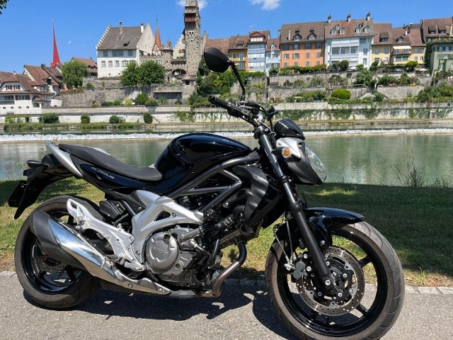SUZUKI SFV 650 Gladius ABS