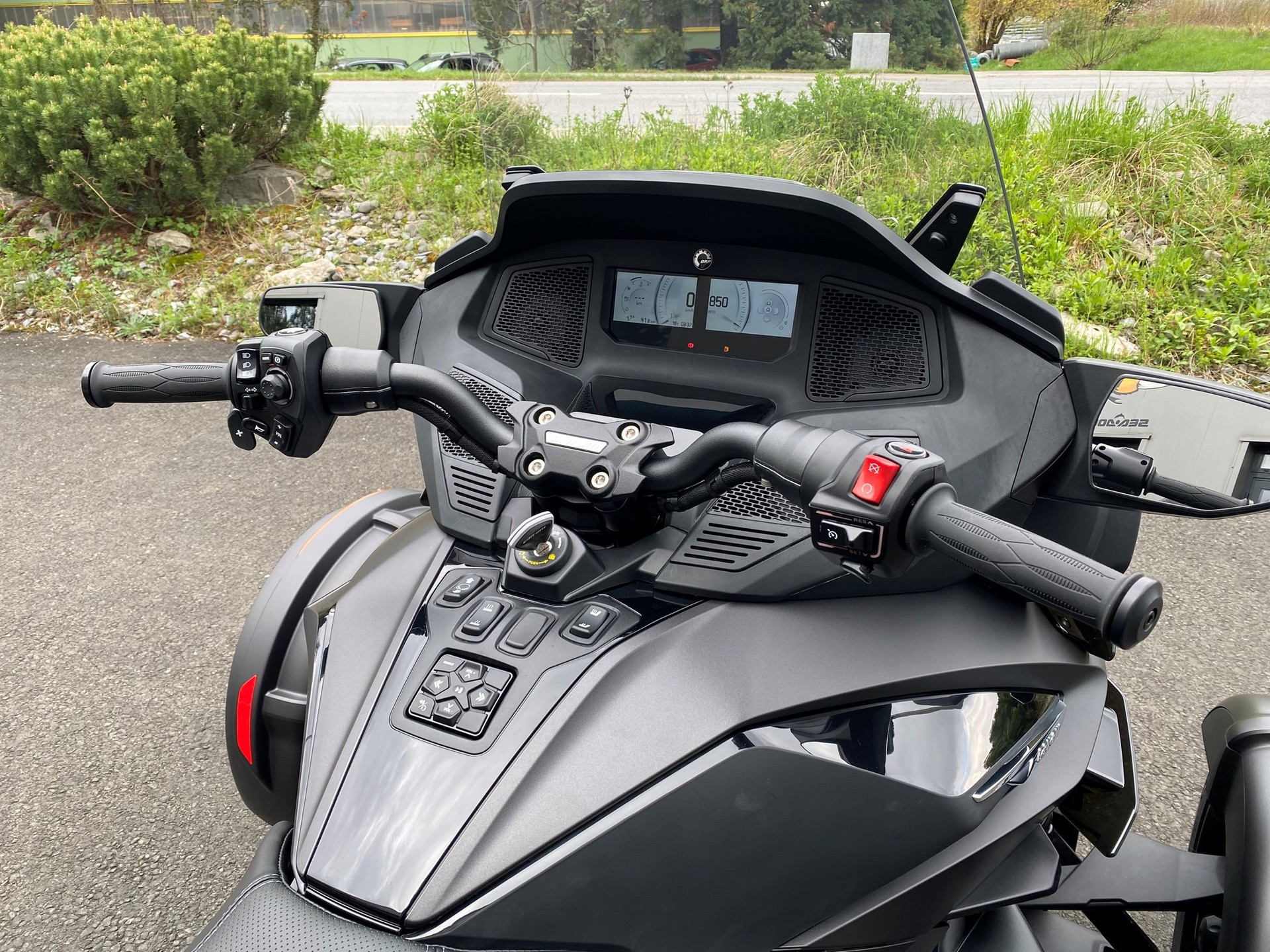 CAN-AM Spyder RT-LTD Dark Edition SE6-image-7