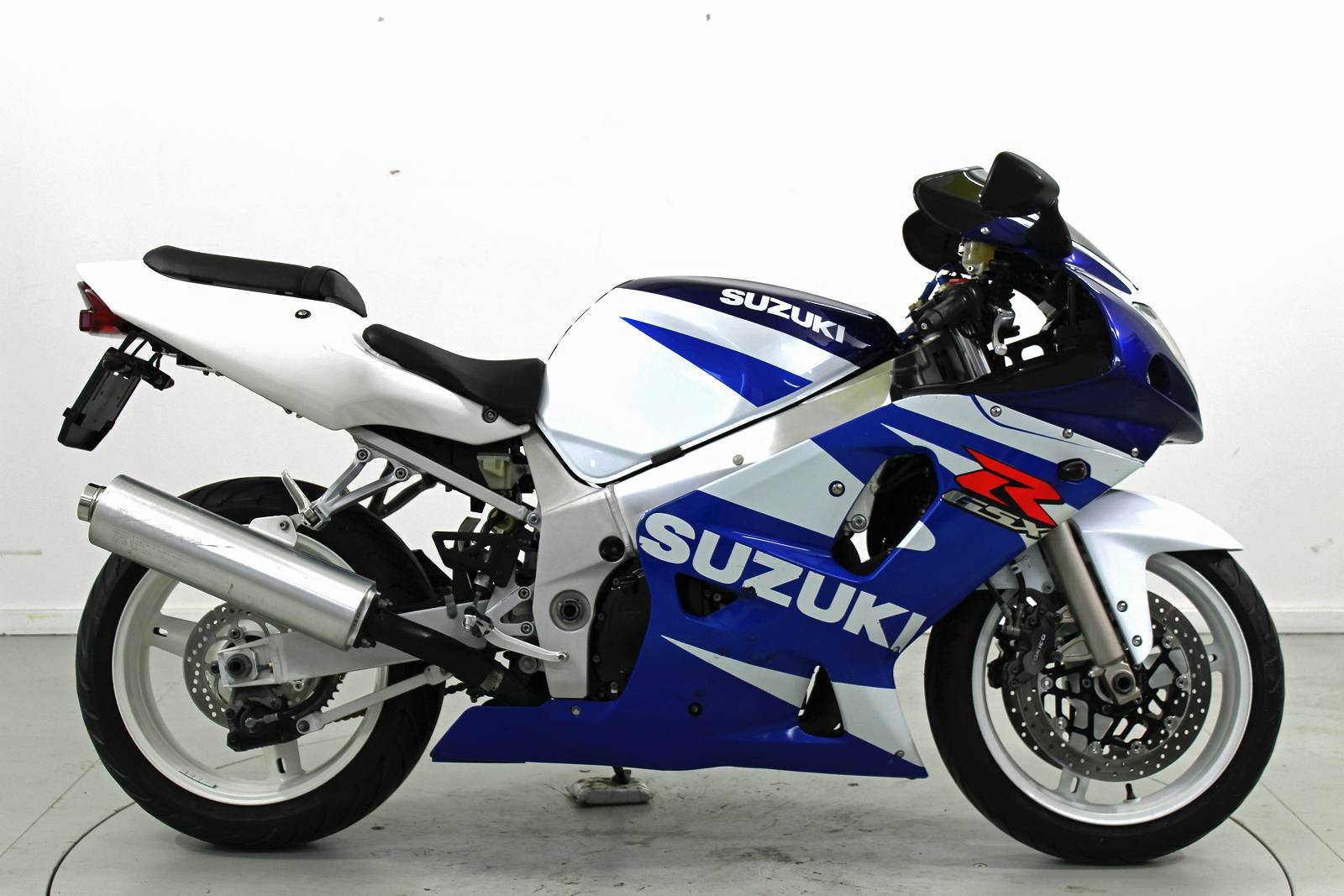 SUZUKI GSX-R 600-image-3