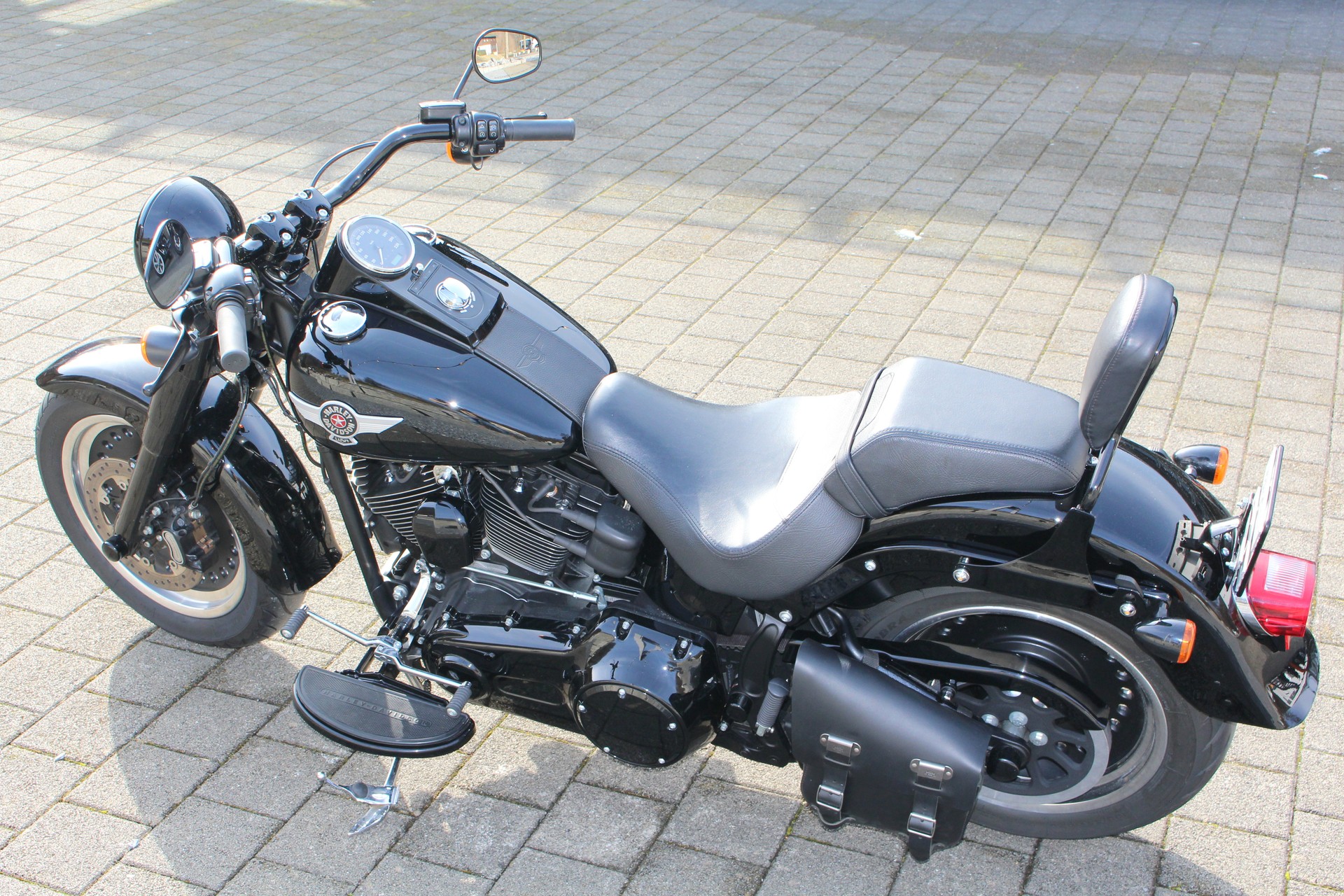 HARLEY-DAVIDSON FLSTFBS Fat Boy S Special ABS-showroom-element-3