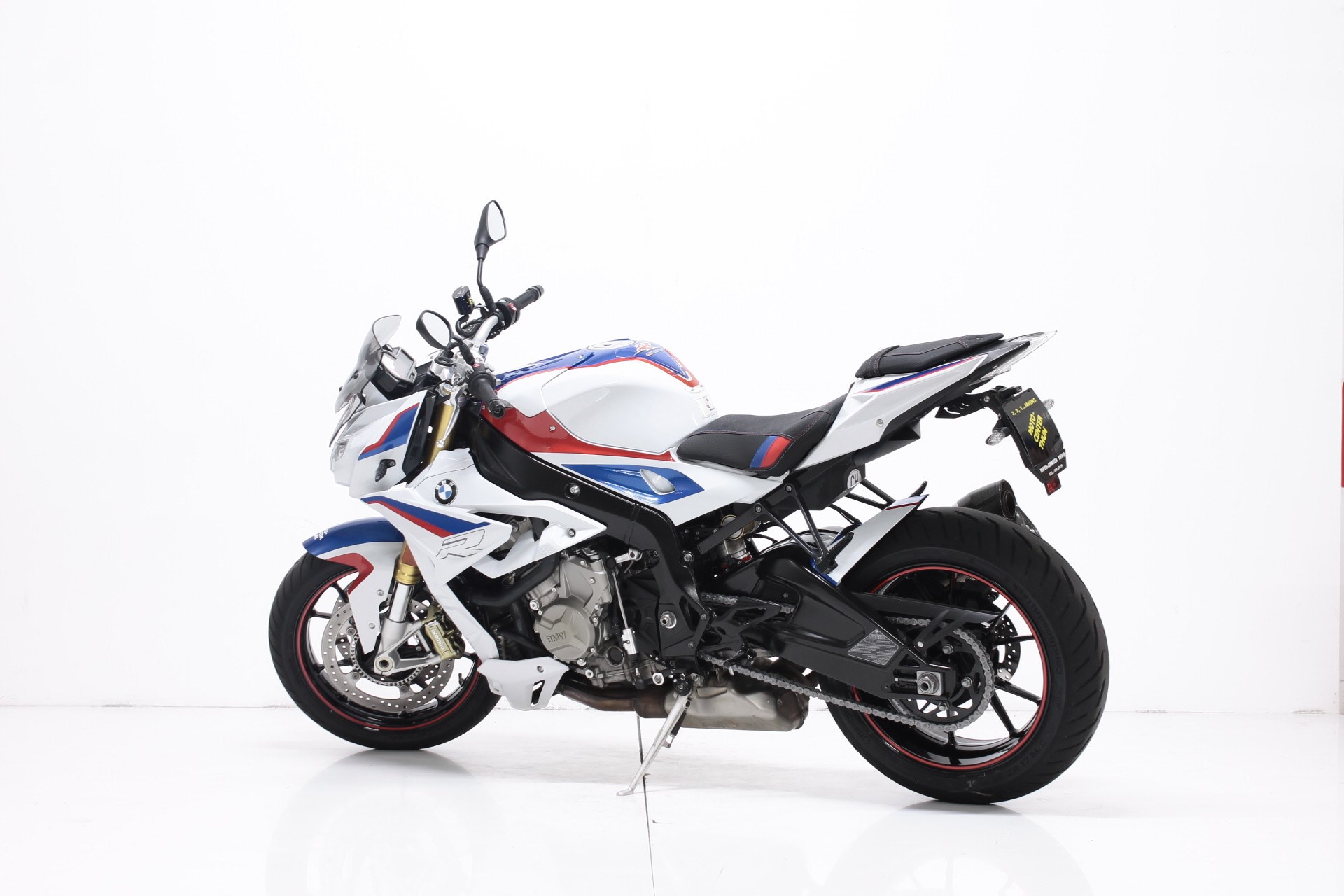 BMW S 1000 R HP-showroom-element-1